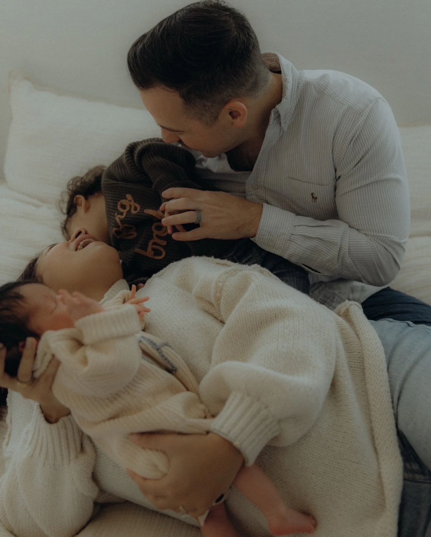 Where the love blooms 💫🪿💌
Newborn lifestyle at home