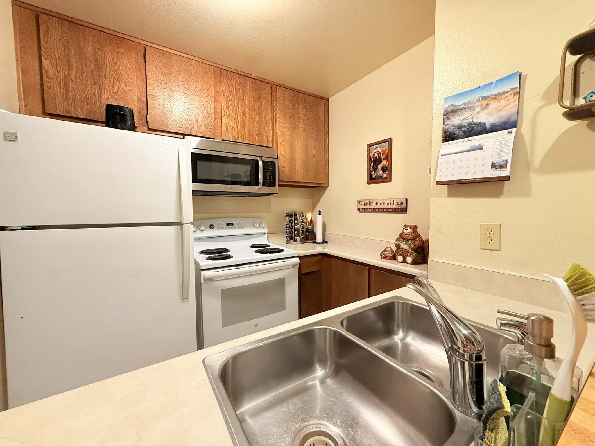 Fully Stocked Kitchen with Retro Flair