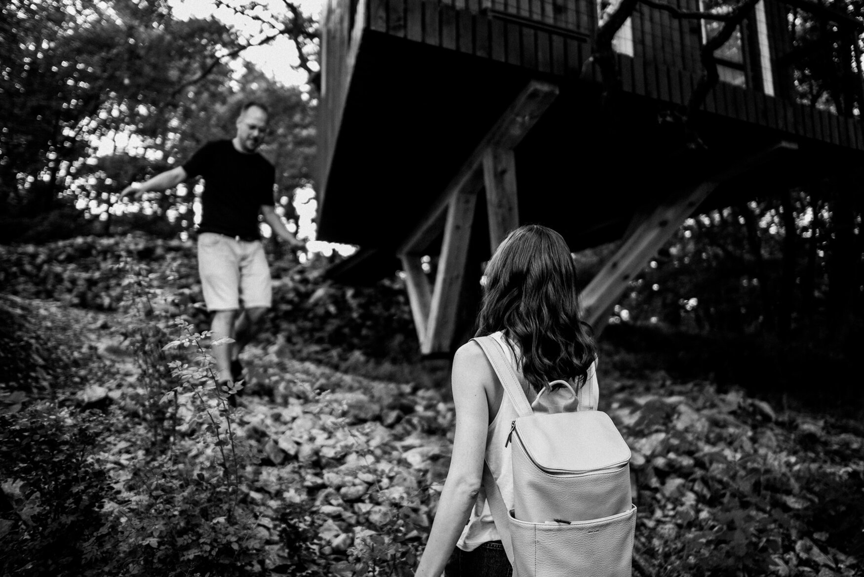 k&o2 blogger treehouse cabin engagement session 007.jpg