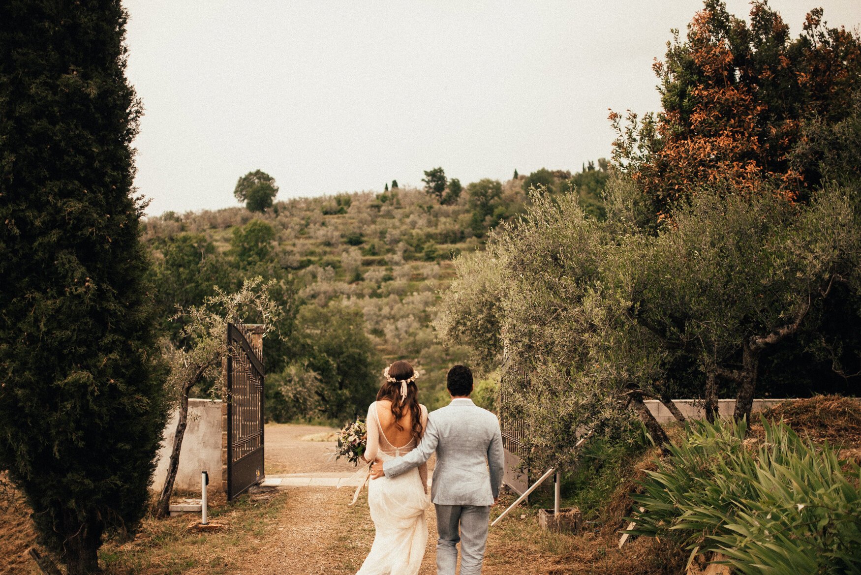 s&m1 intimate rustic tuscan villa wedding 063.jpg