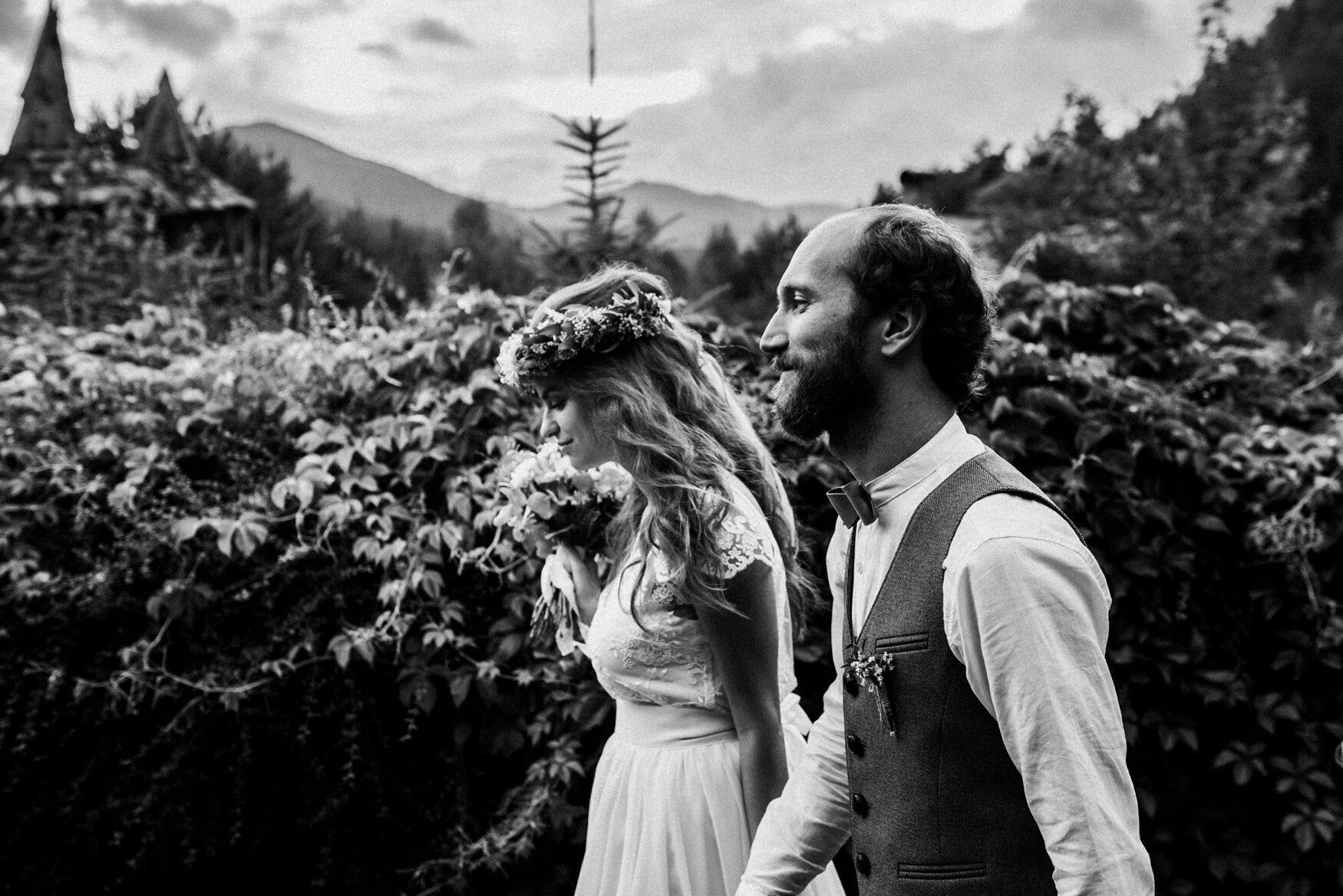 1 DIY rustic bohemian hipster wedding in the mountains 073.jpg