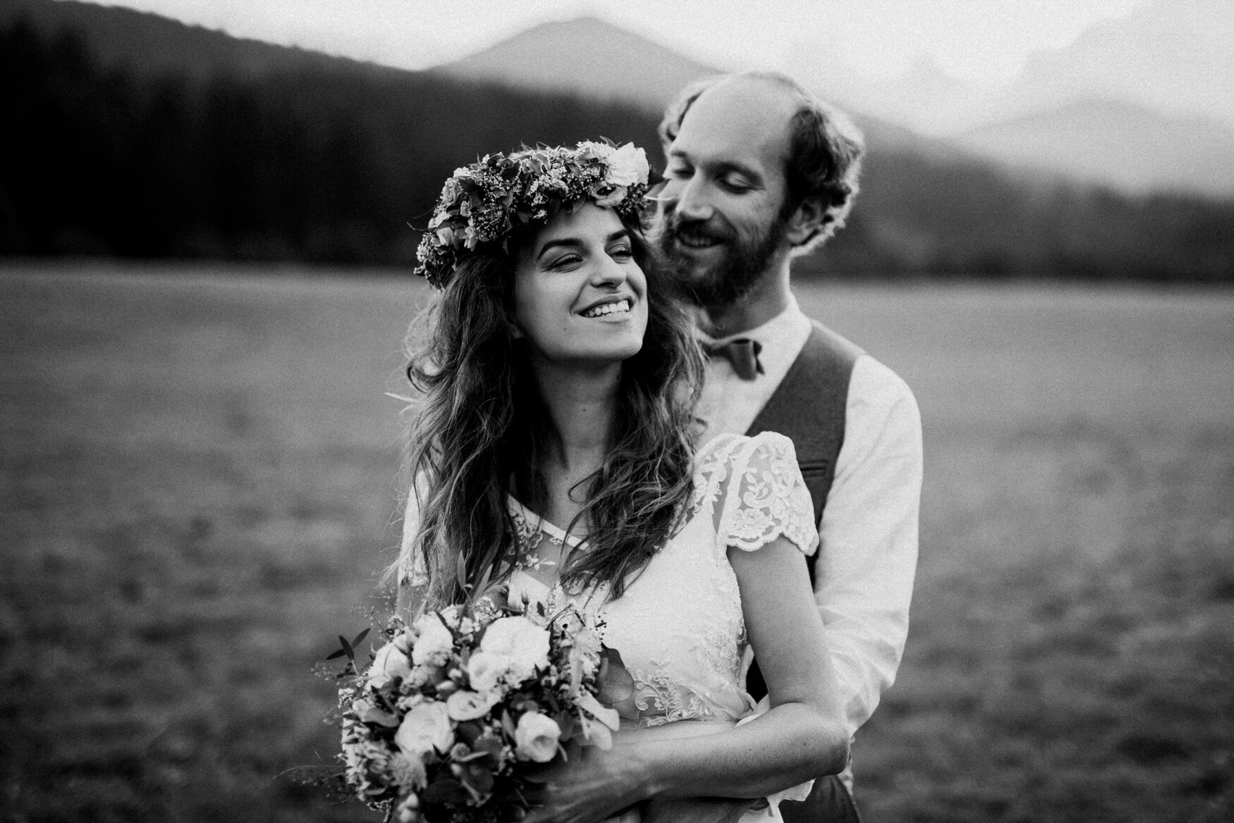 2 DIY bohemian hipster wedding in the forest 007.jpg