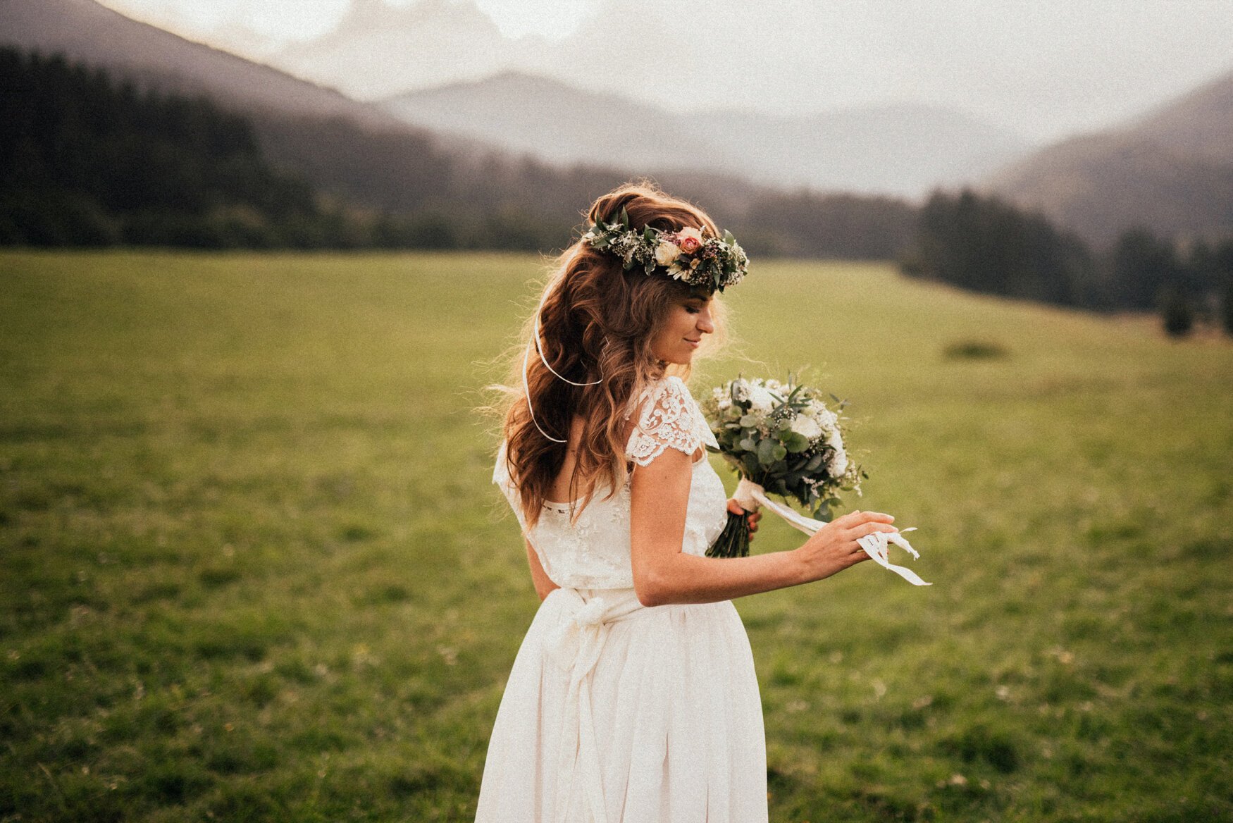 2 DIY bohemian hipster wedding in the forest 010.jpg