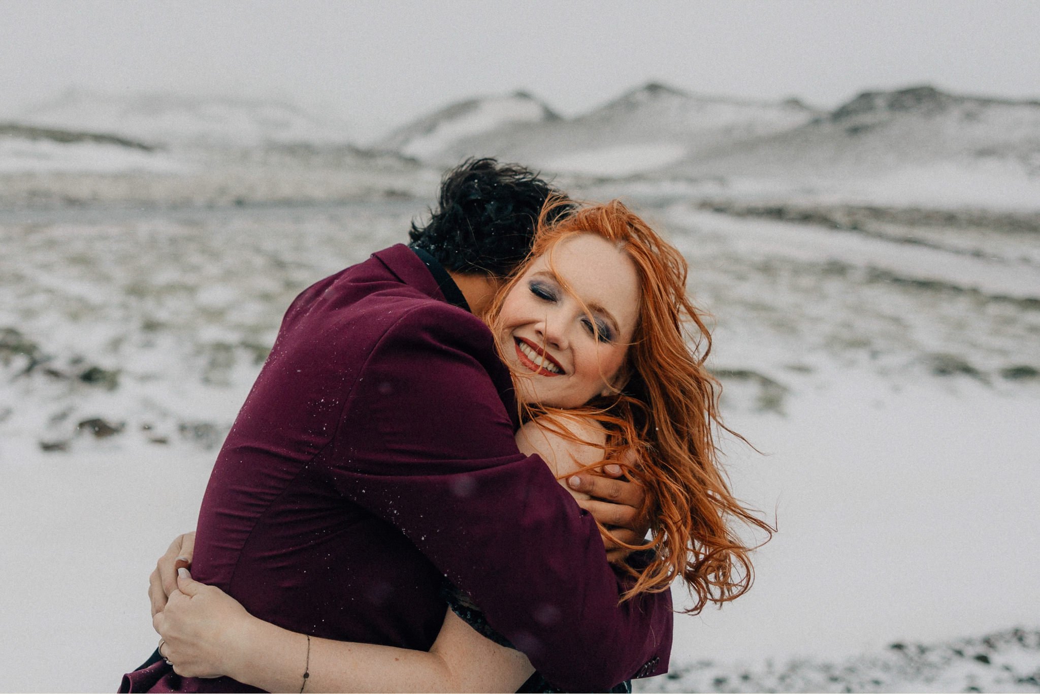 eb031-iceland-winter-snowy-wedding-couple.jpg