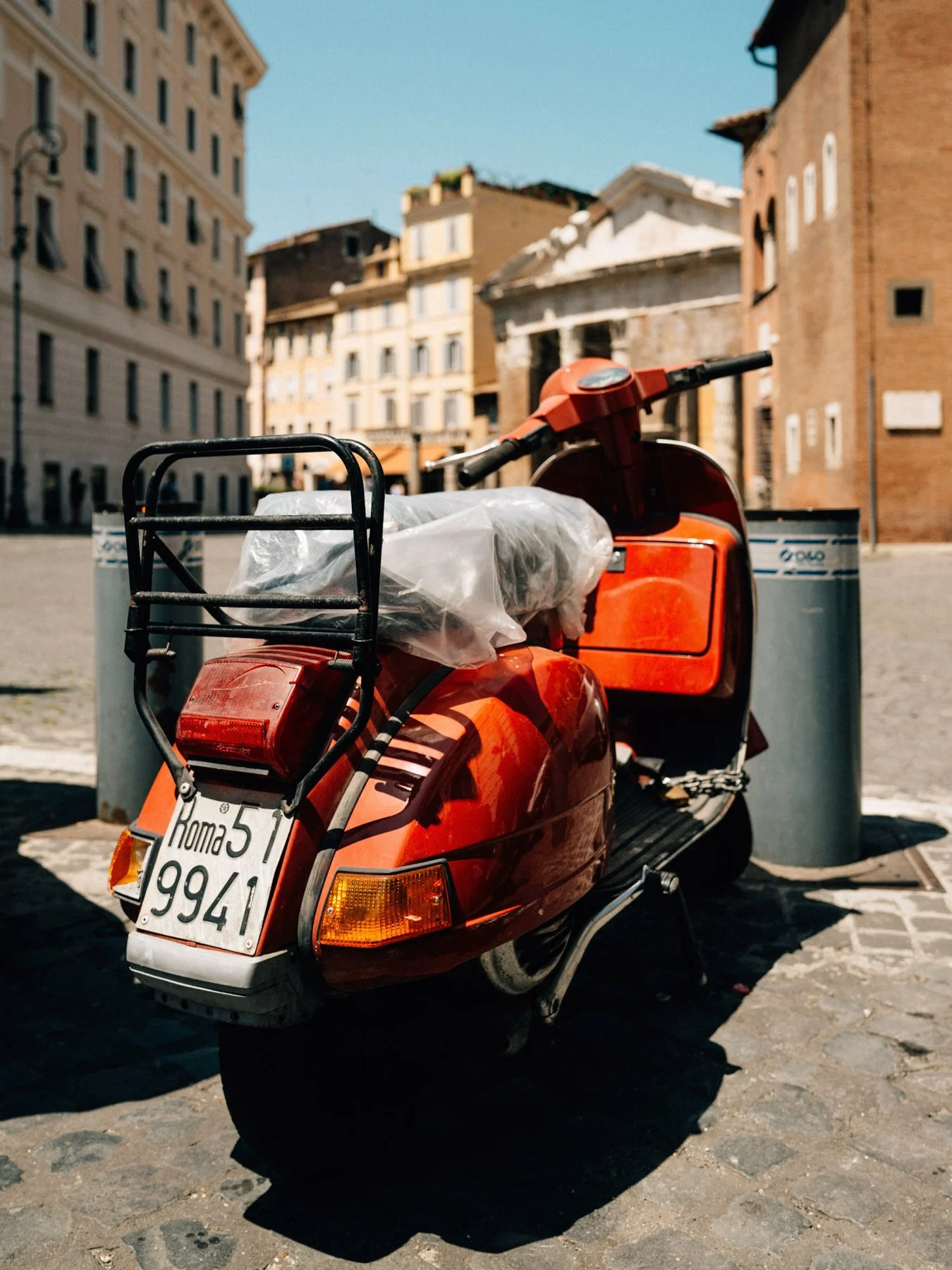 rome-italian-destination-wedding-details-vespa.jpg