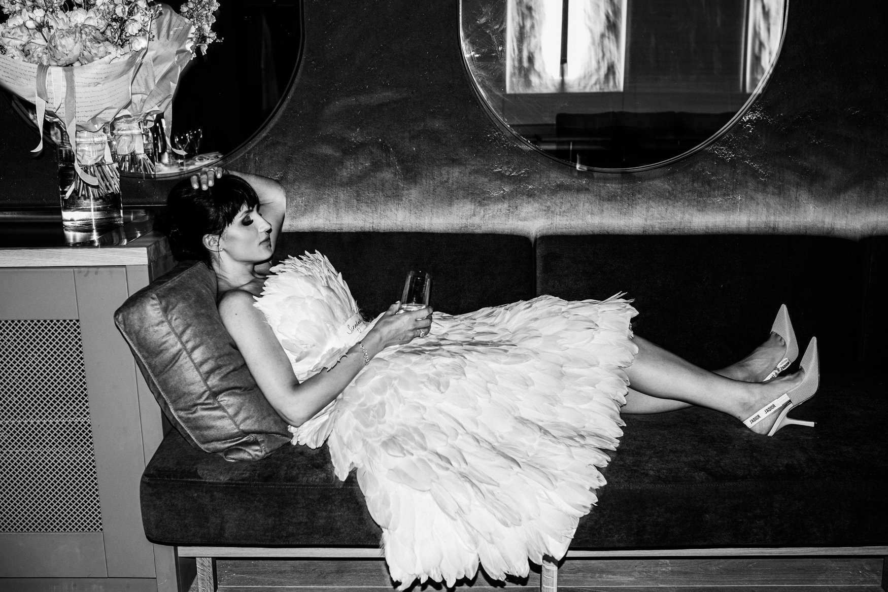 066-bride-having-a-rest.jpg