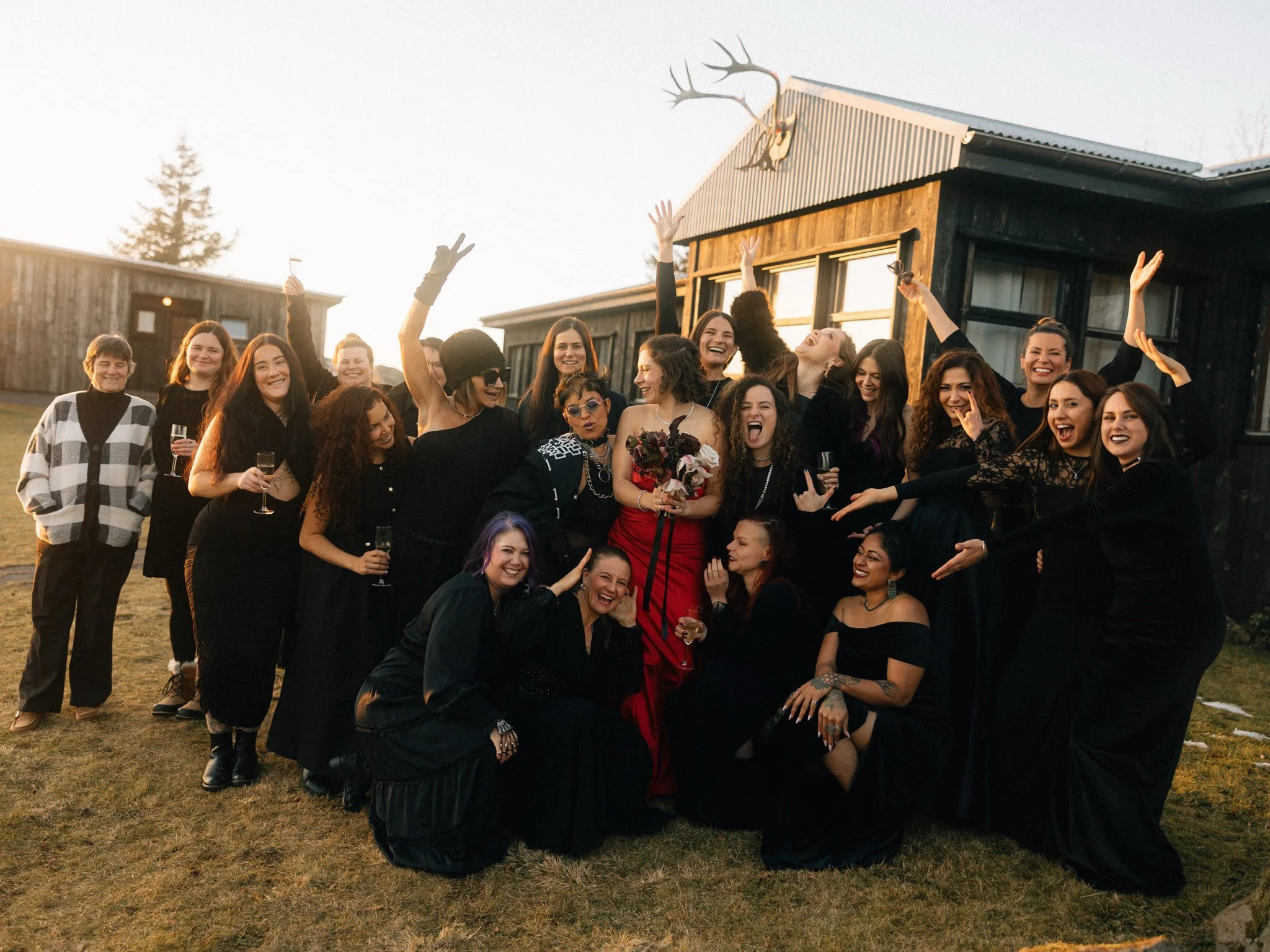 ac028-dark-gothic-halloween-wedding-in-iceland.jpg