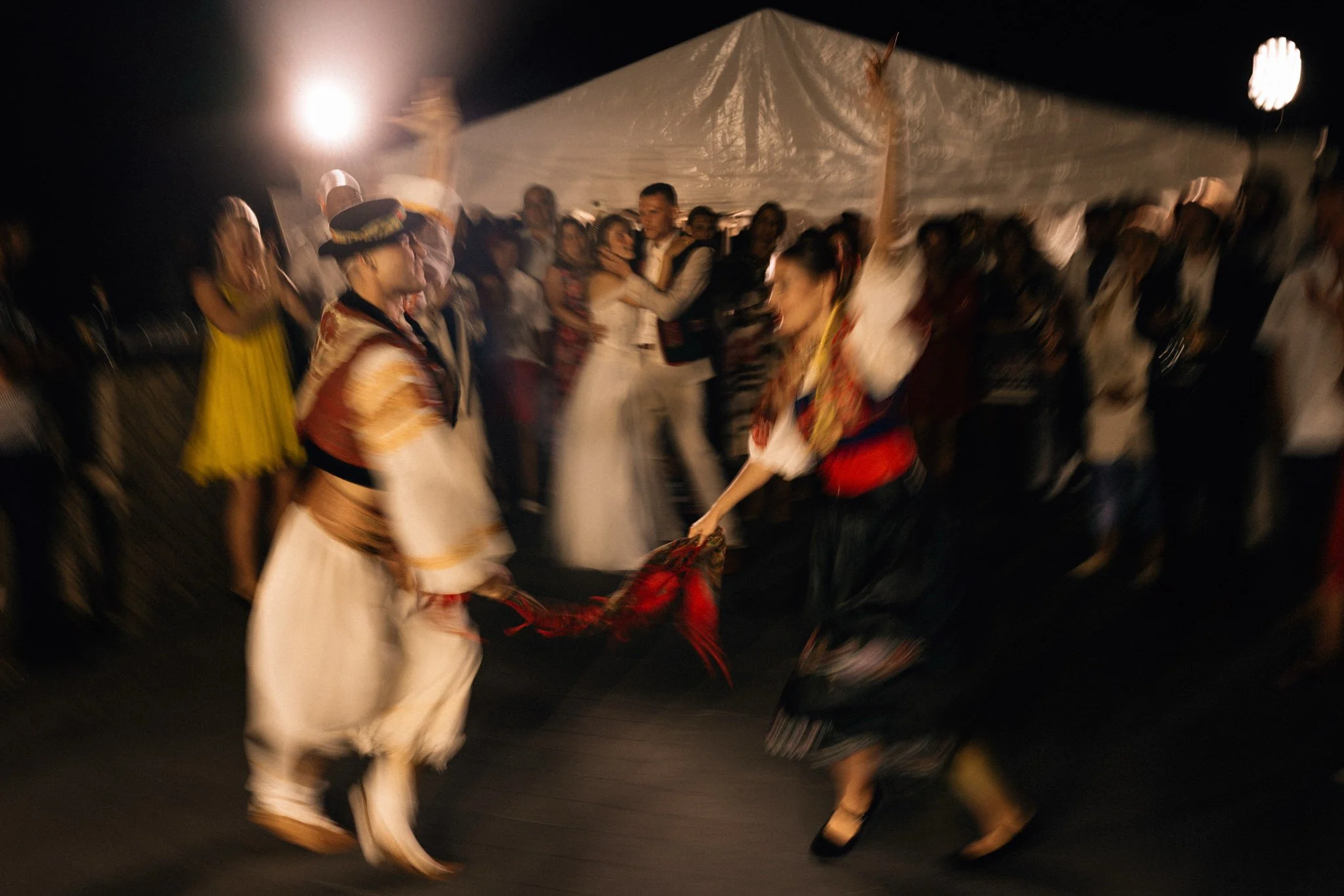 va033-traditional-slovak-folklore-dance.jpg