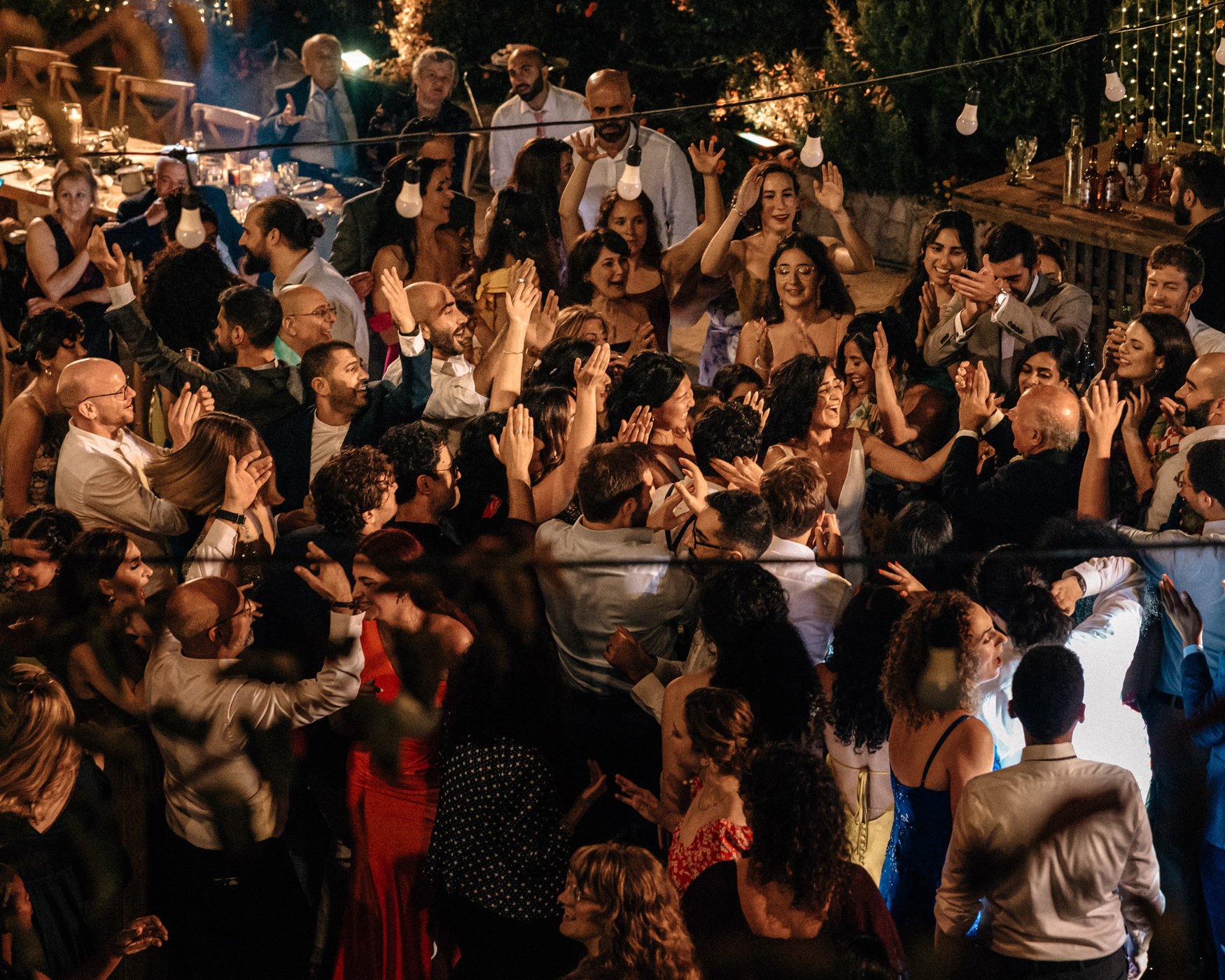022-crowded-lebanese-wedding-reception-in-deir-al-oumara.jpg
