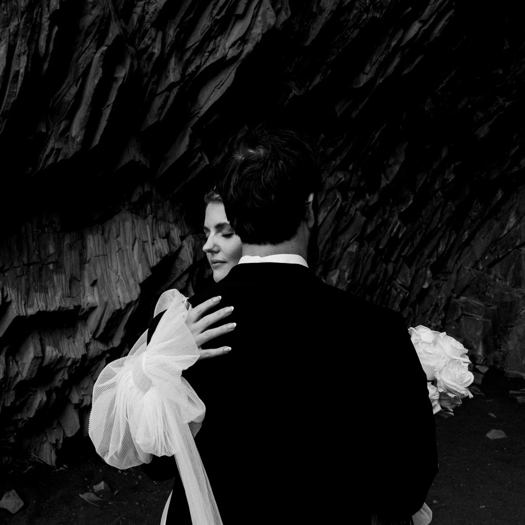 082-icelandic-artistic-wedding-portrait.jpg
