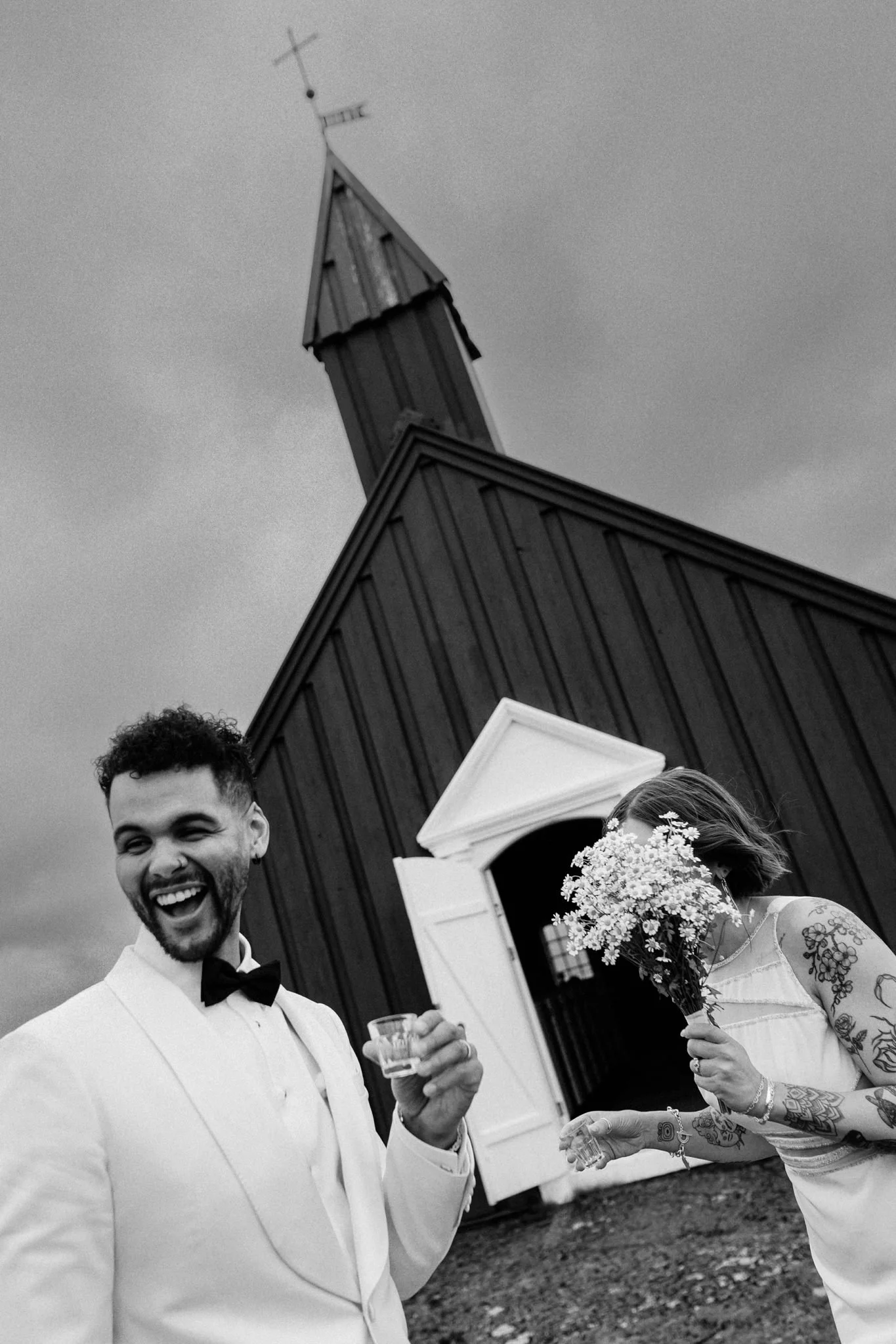 rk002-antibride-black-church-iceland-elopement.jpg