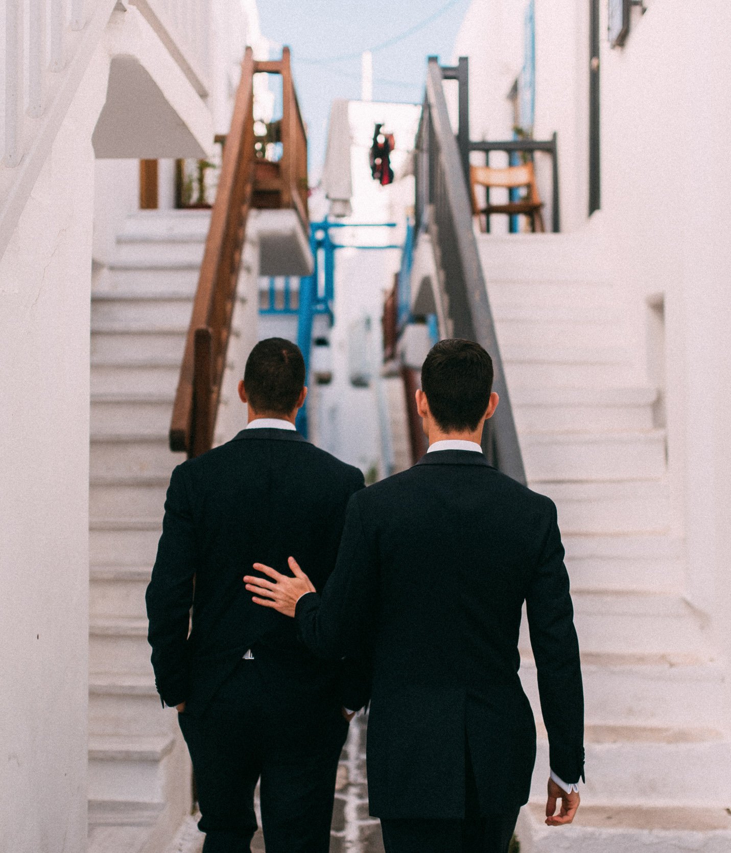 Filip & Jan:
Mykonos private villa wedding