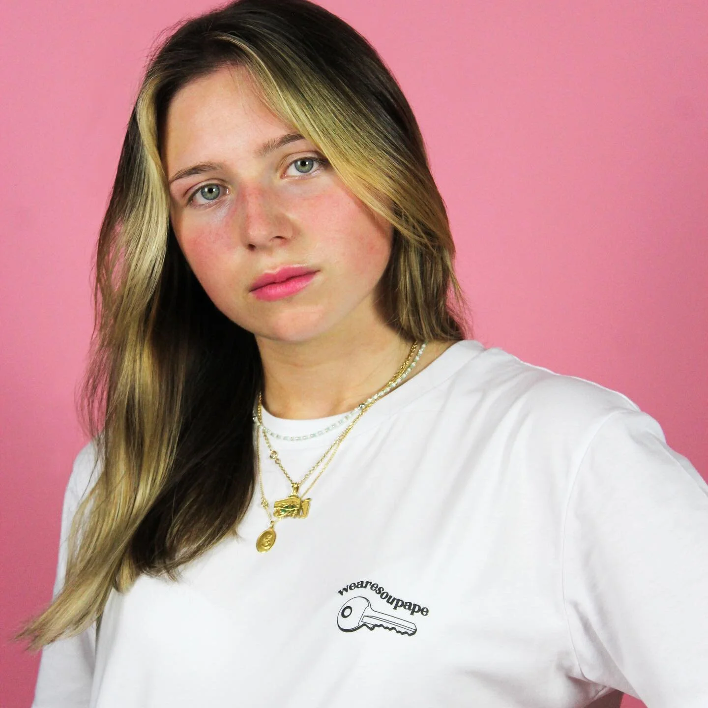 💥Collection disponible en Pr&eacute;commande sur wearesoupape.com ! 

🤝Wearesoupape s'engage contre les violences conjugales :
L&rsquo;objectif est de r&eacute;aliser plusieurs collections &eacute;ph&eacute;m&egrave;res appel&eacute;es &laquo;colle