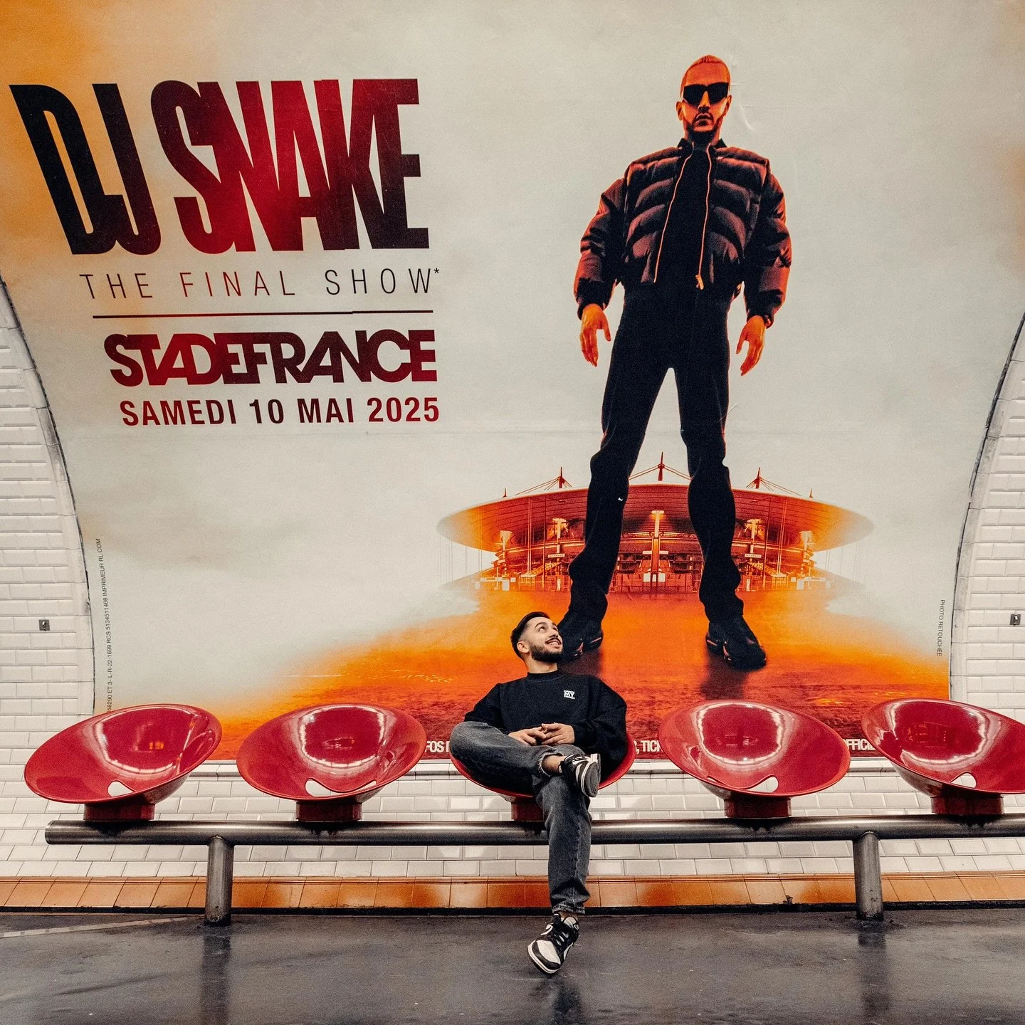 OFFICIAL ARTWORK DESIGN ✍️⌛️J-2 @djsnake 
@julieh
@charly_chivteam 
@amusicaro 

📸 @arnopartissimo 
@stadefrance