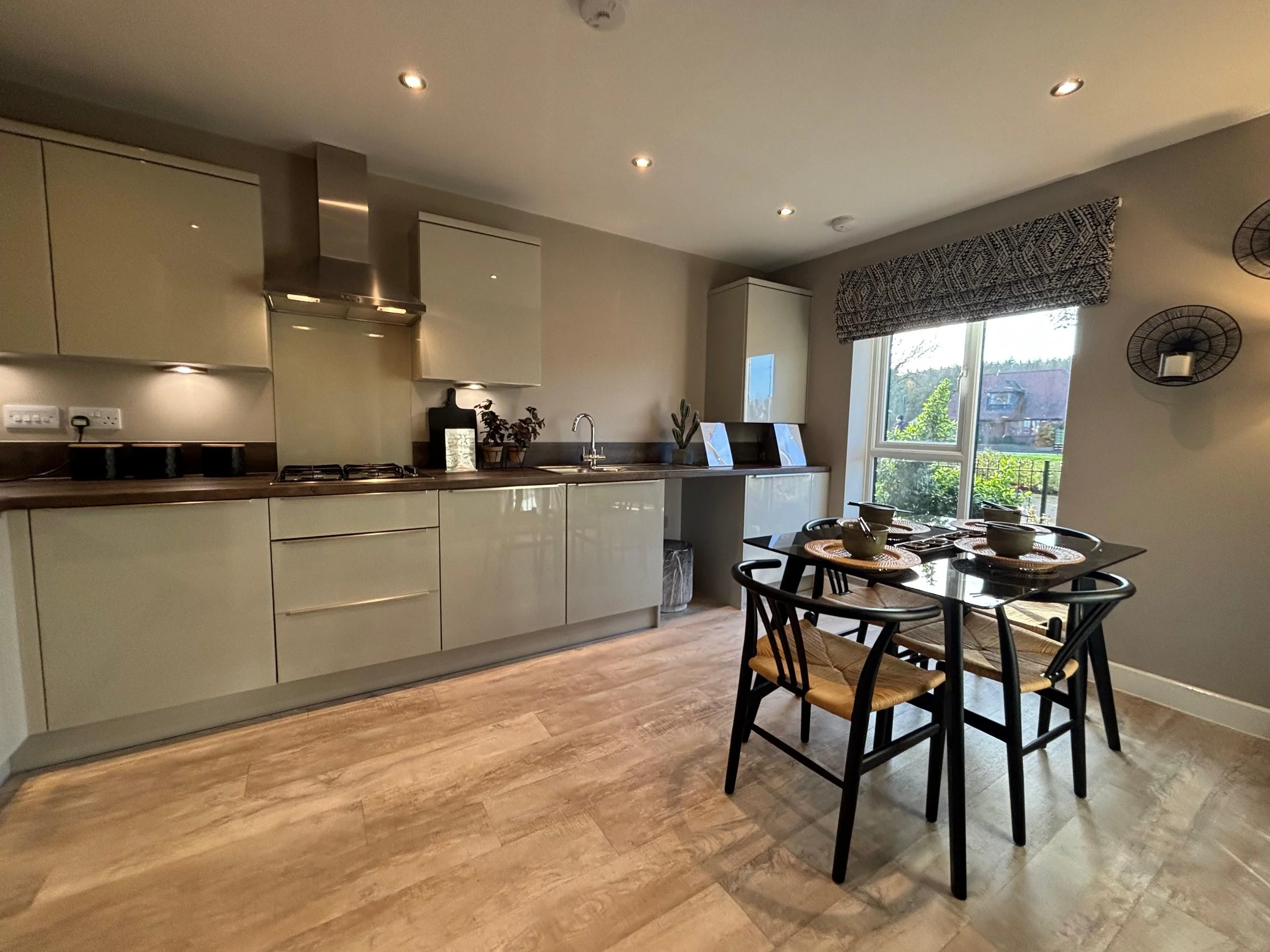 WhatsApp Image 2025-11-18 at 09.39.57.jpeg