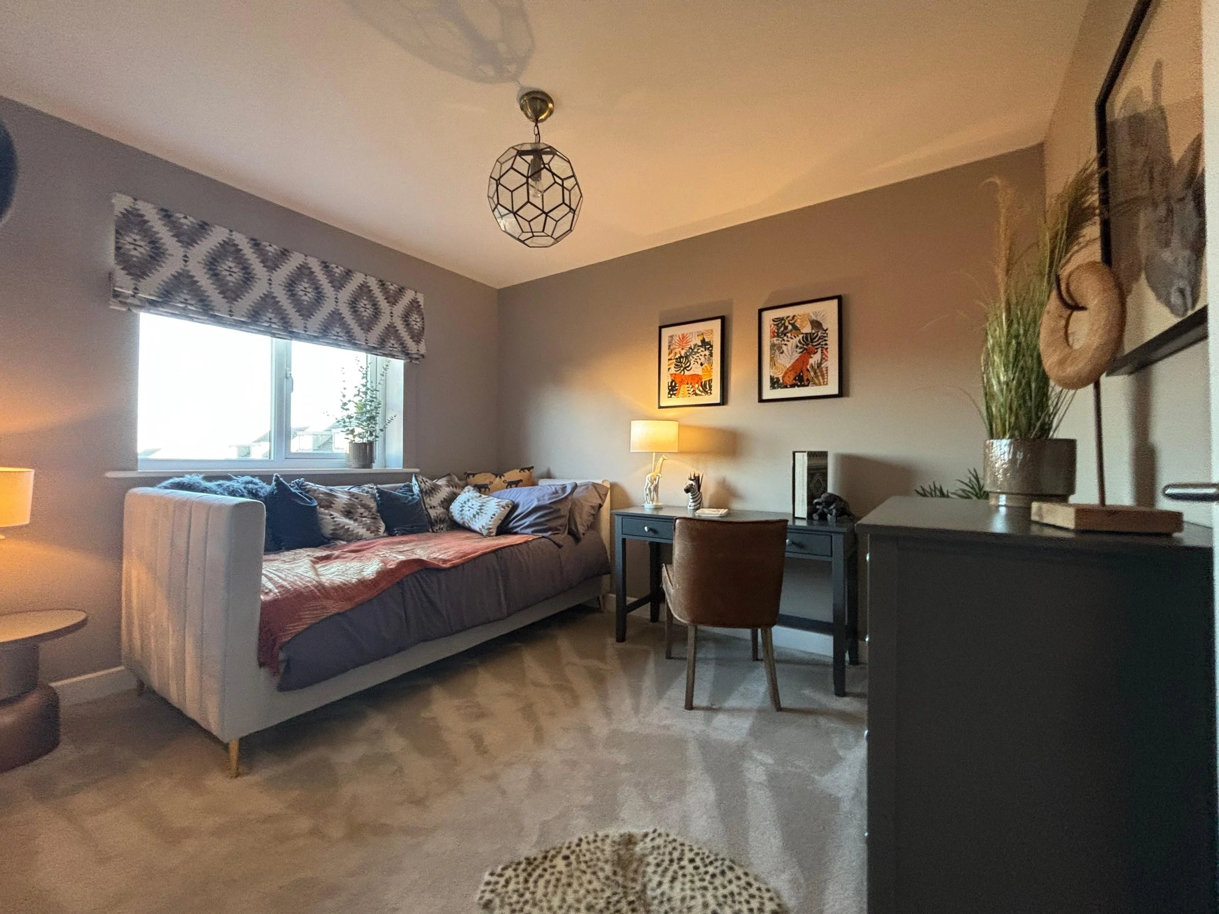 WhatsApp Image 2025-11-18 at 09.40.08.jpeg