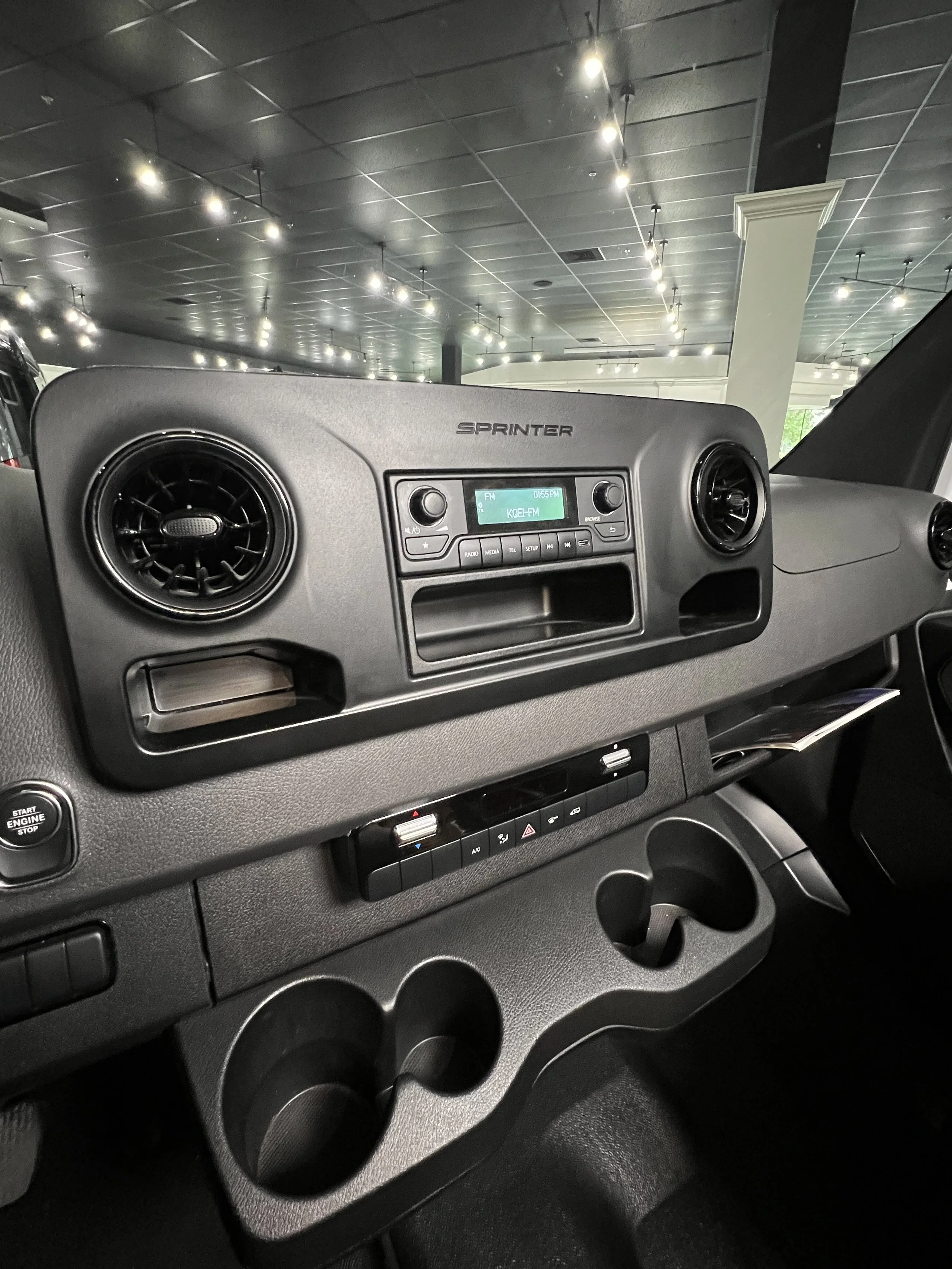 Radio(notEdited).JPG