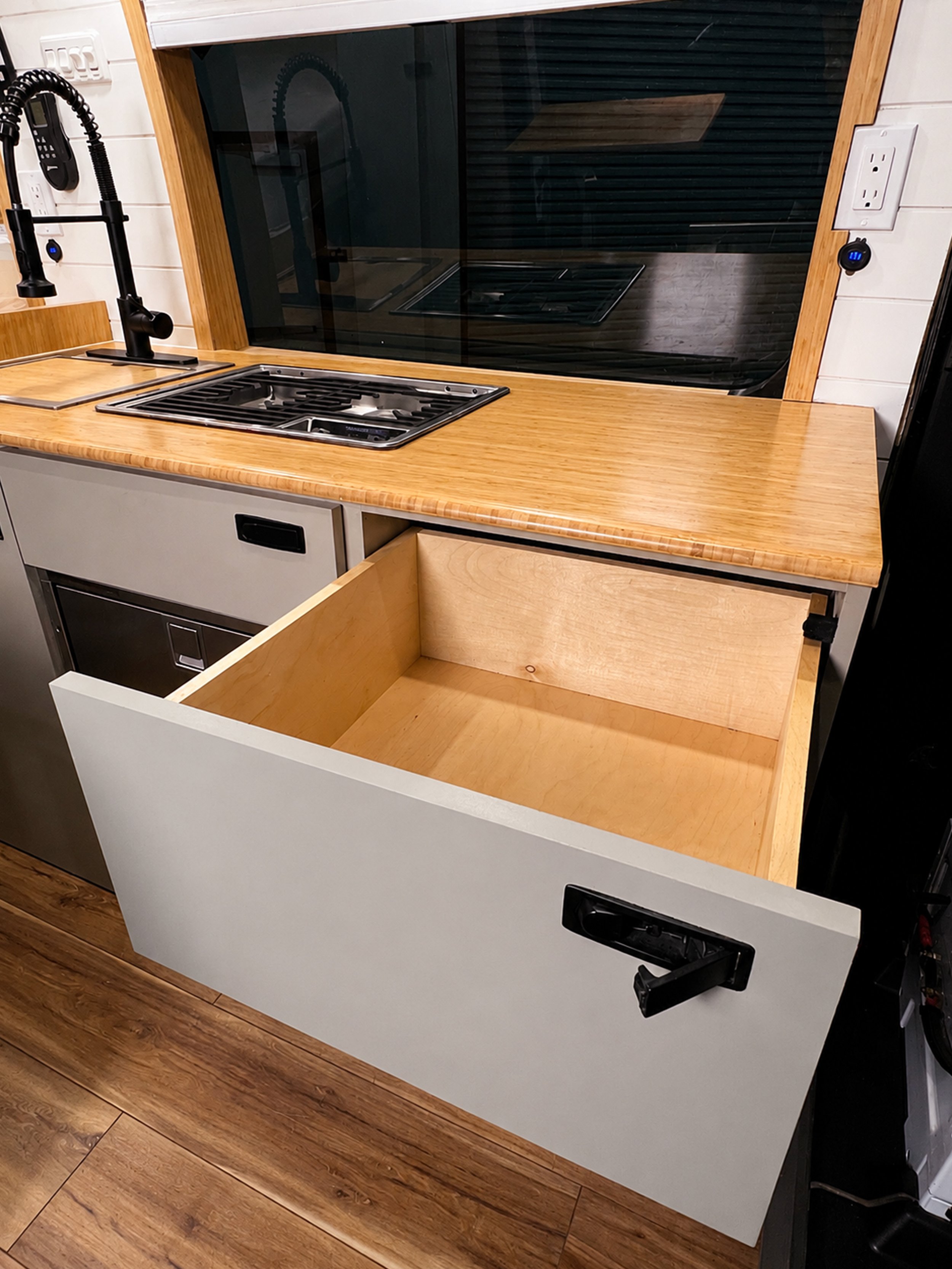 Drawer.jpg
