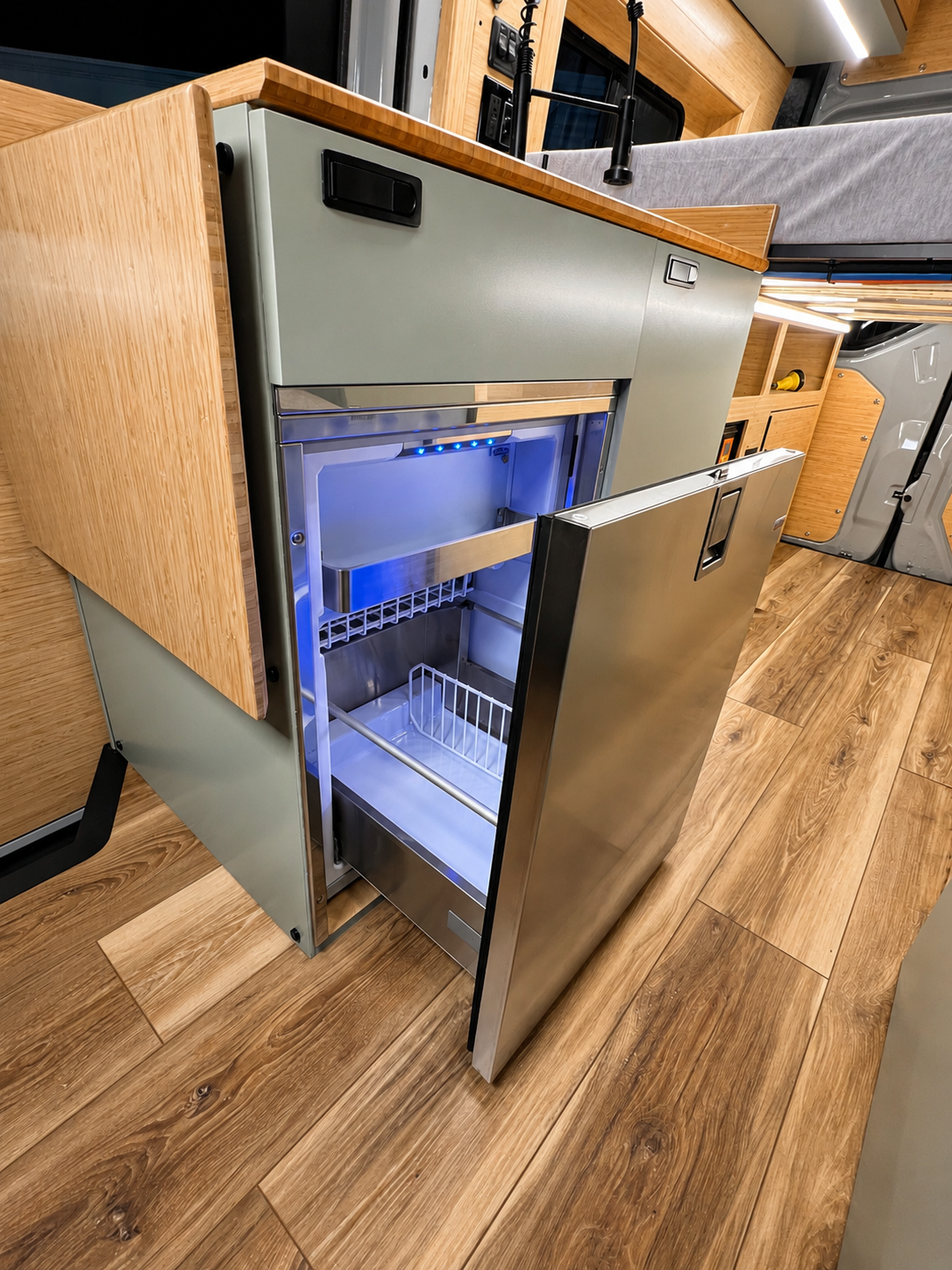 fridgeyolo.png