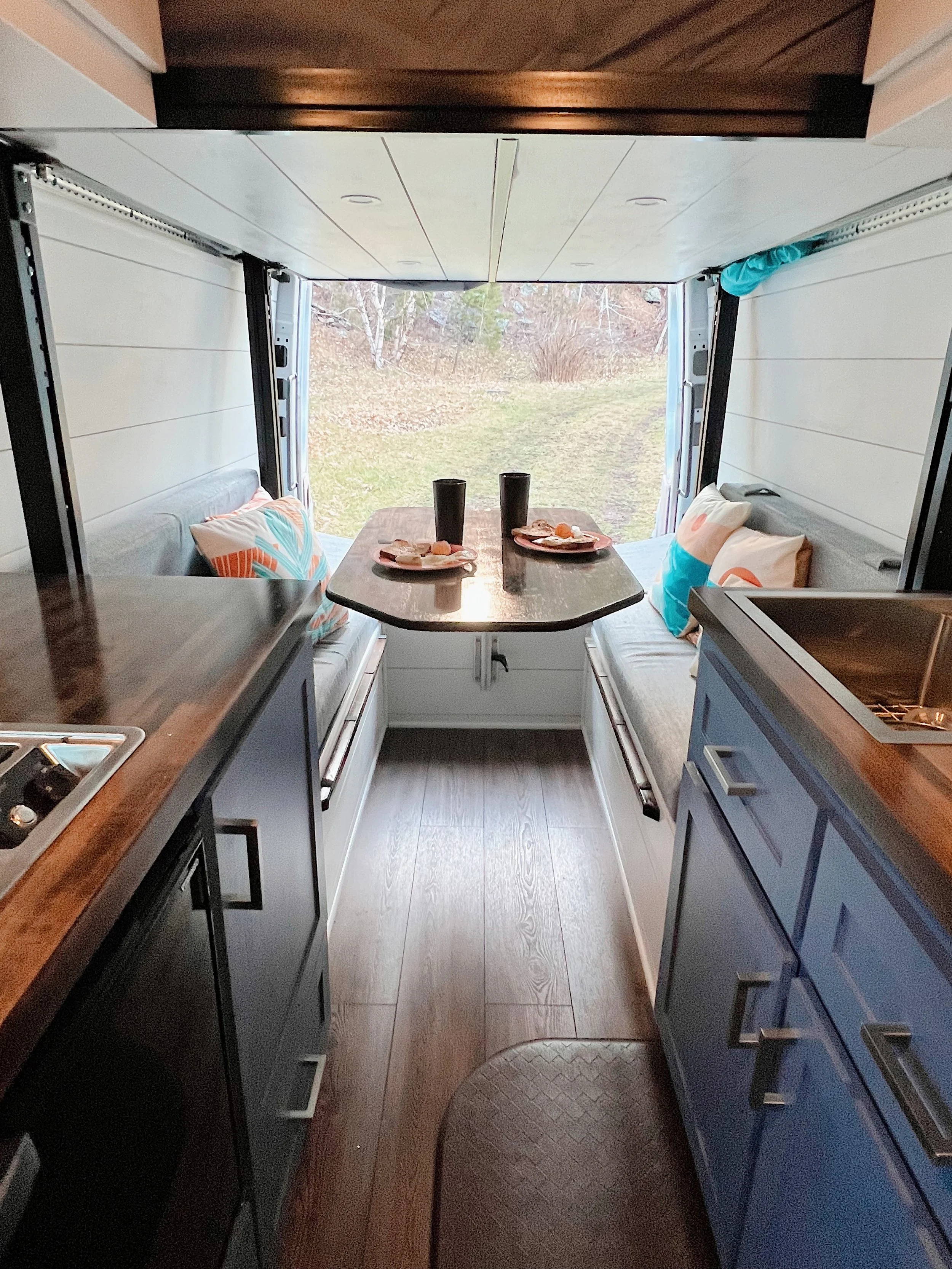 Rent The Maui — Scenic