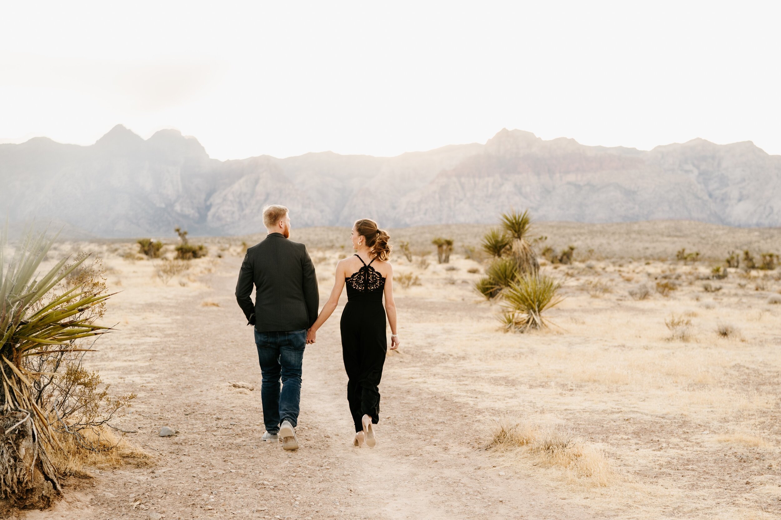 24_red-rock-canyon-engagement-session-nevada-79.jpg