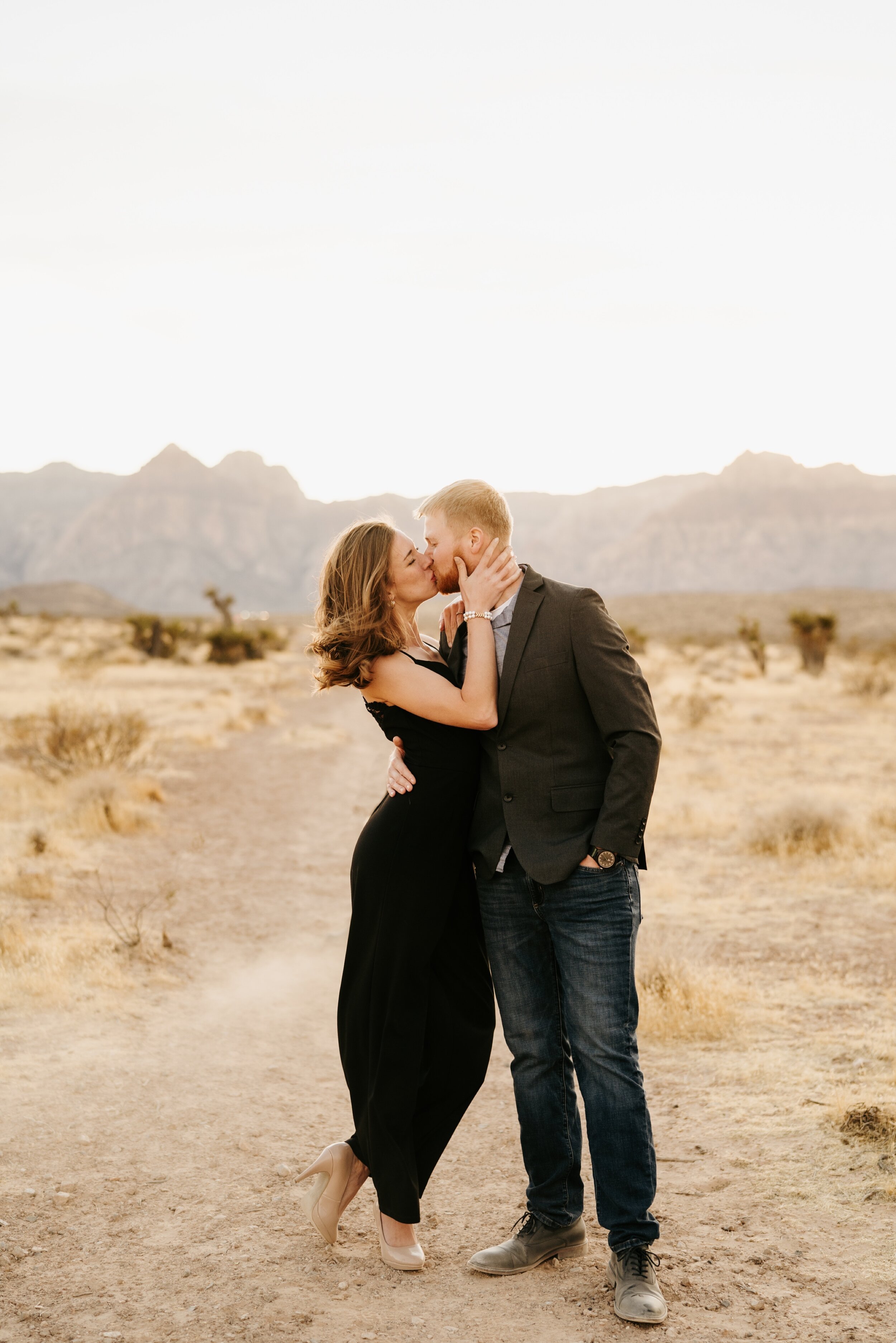 38_red-rock-canyon-engagement-session-nevada-109.jpg