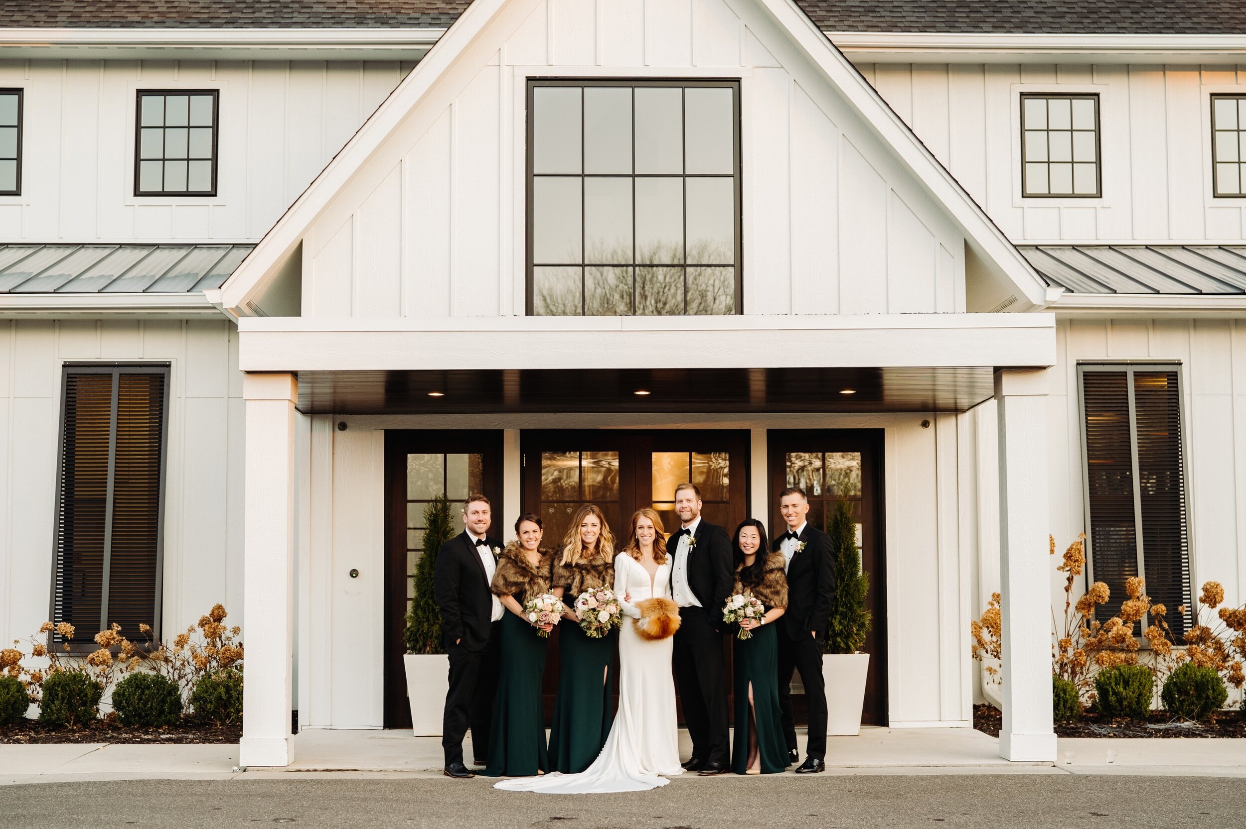 28_Hutton-House-November-wedding-minneosta-248_Hutton house November wedding in minnesota%0A.jpg