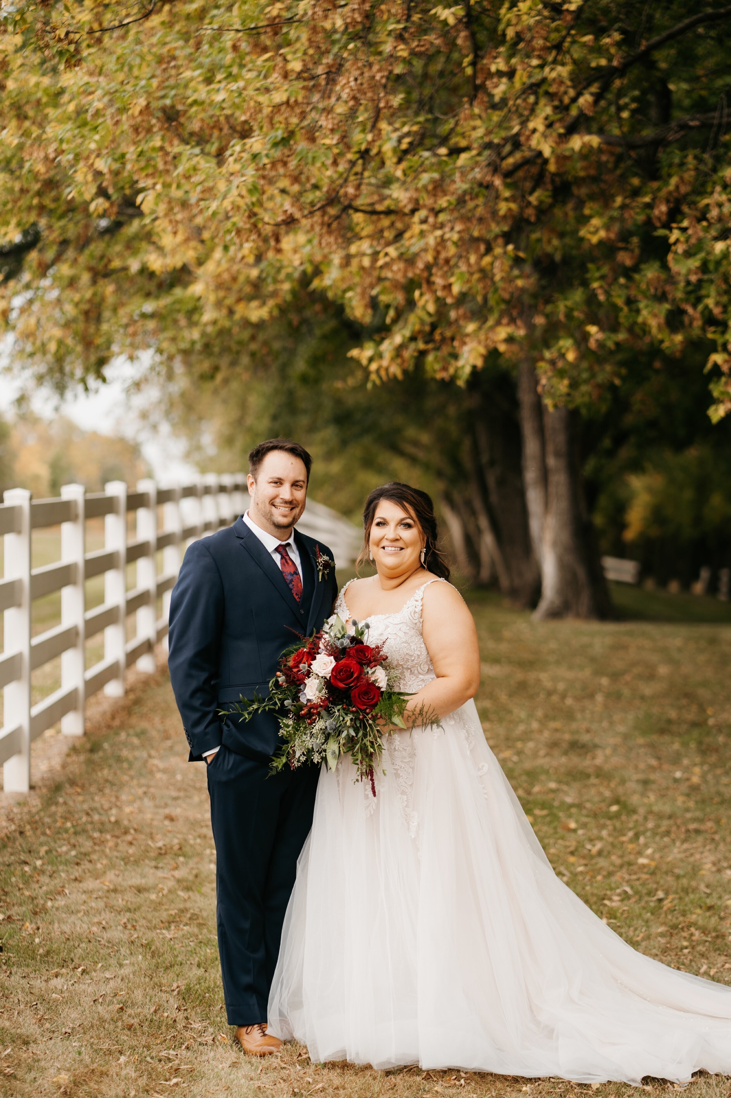 17_post-03554_Carlos creek winery wedding in Alexandria, minnesota..jpg