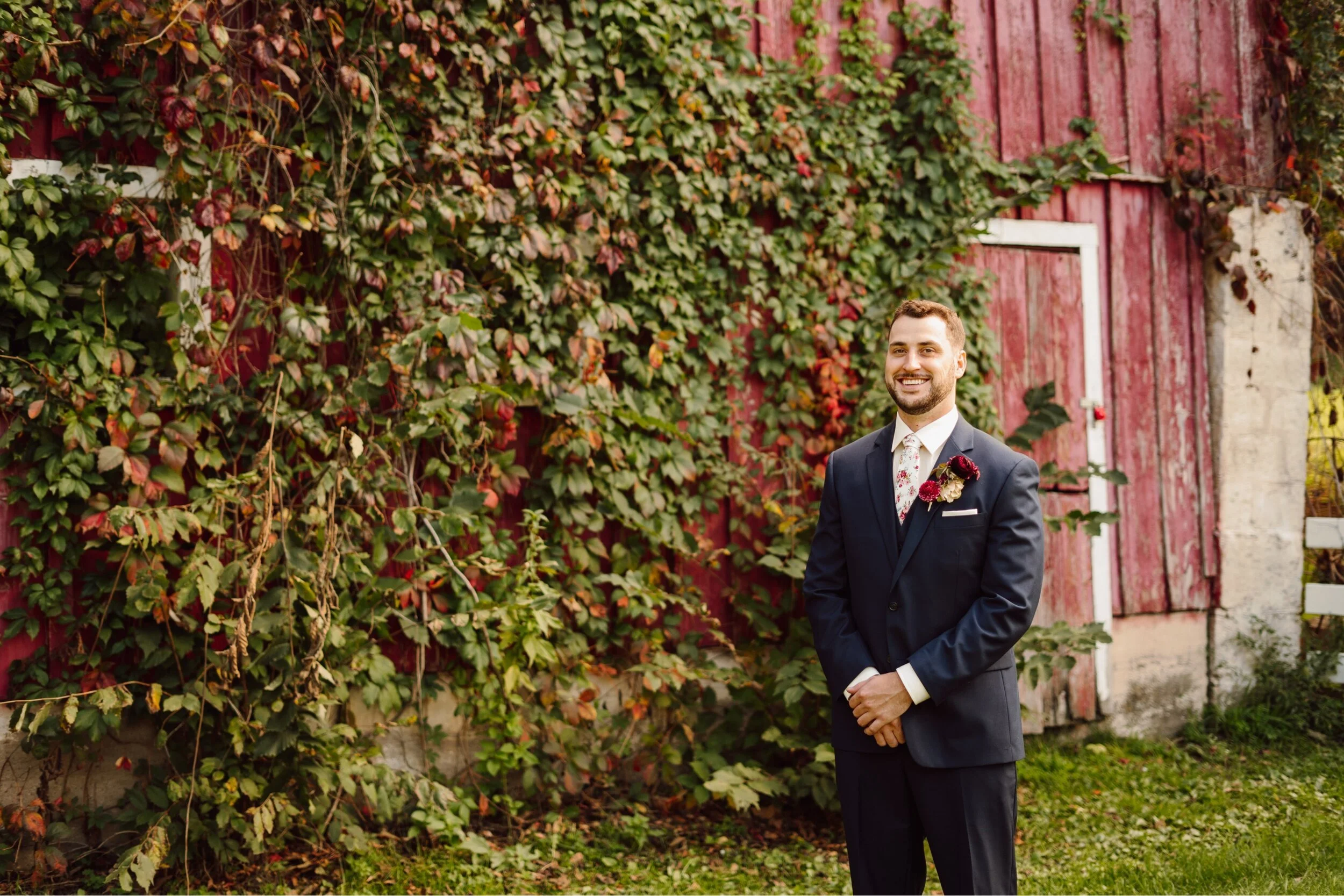 016_McNamara-Wedding-123_cottage_grove_minnesota_glen_hope_september_treehouse_wedding.jpg