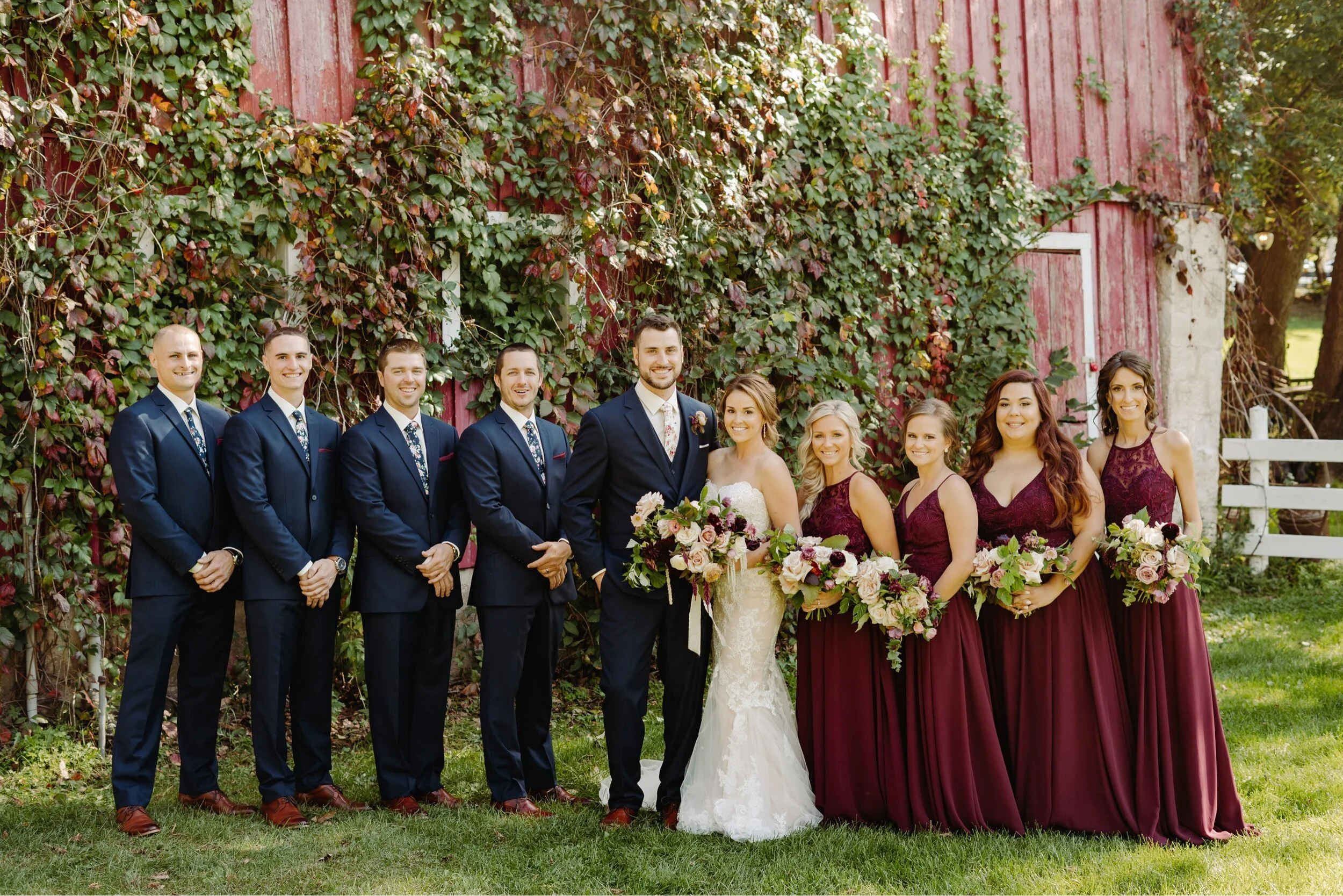 048_McNamara-Wedding-343_cottage_grove_minnesota_glen_hope_september_treehouse_wedding.jpg