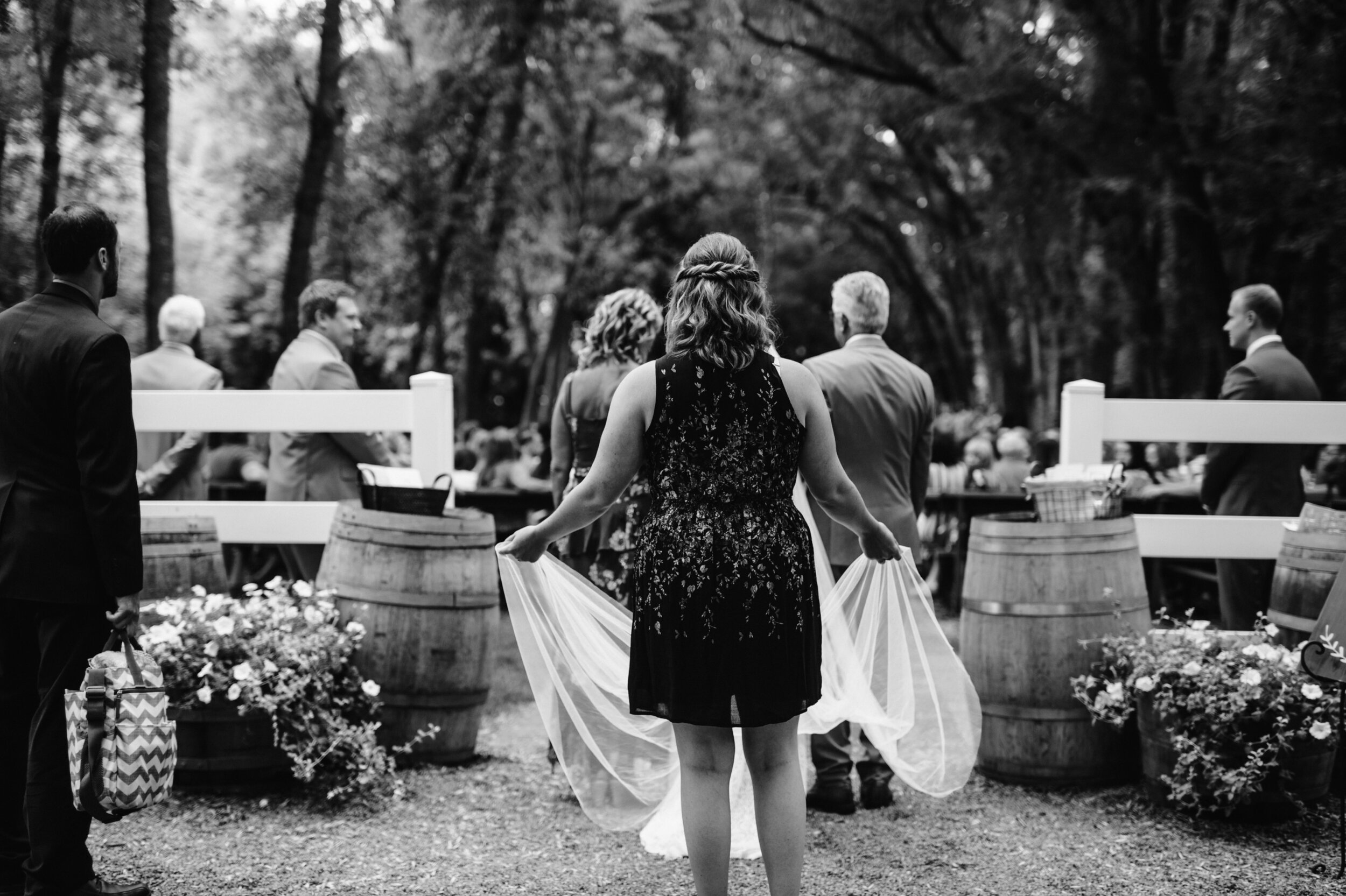 101_Steidl-Wedding-675_creek_Summer_minnesota_alexandria_wedding_winery_carlos.jpg