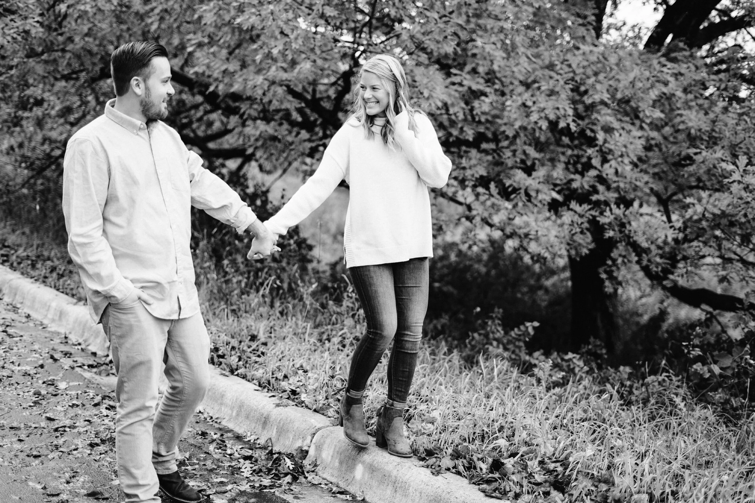 14_st-johns-university-engagement-fall-october-tessa-june-photography-katie-chris-21.jpg