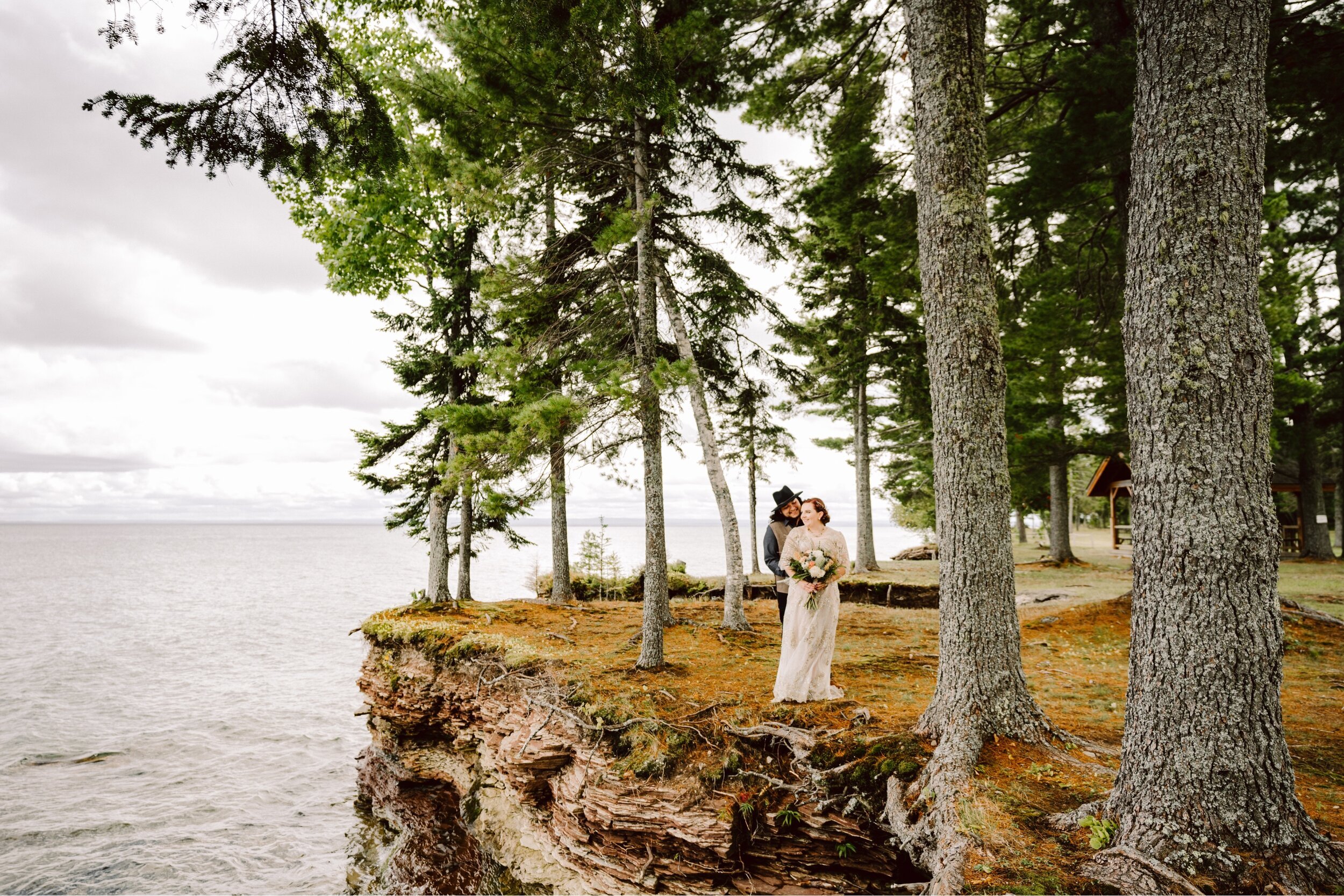 051_Bulthuis-Wedding-804_september_camp_boho_vintage_wedding_michigan.jpg