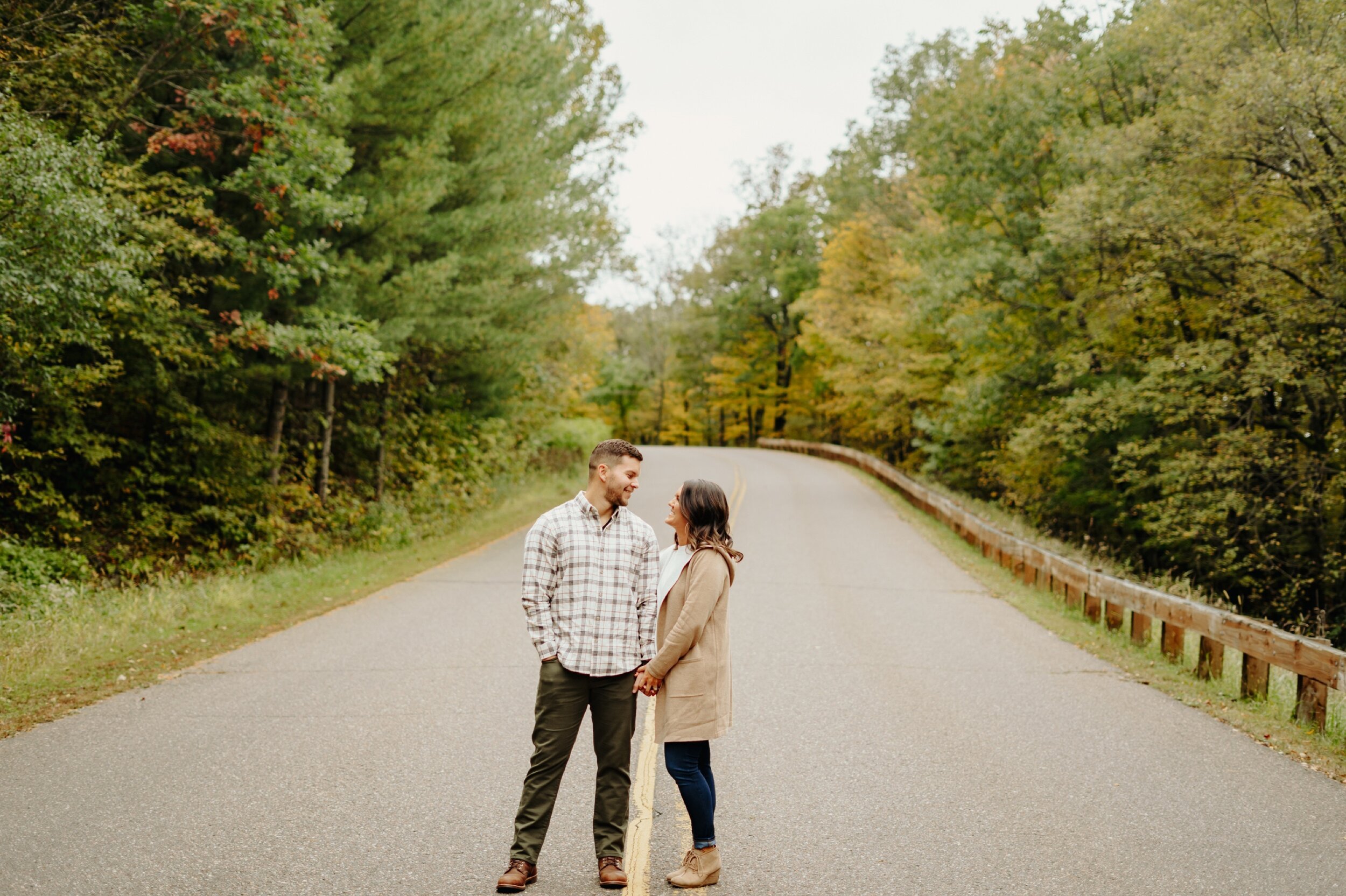 05_taylors-falls-engagement-session-interstate-park-mckenzie-josh-12.jpg