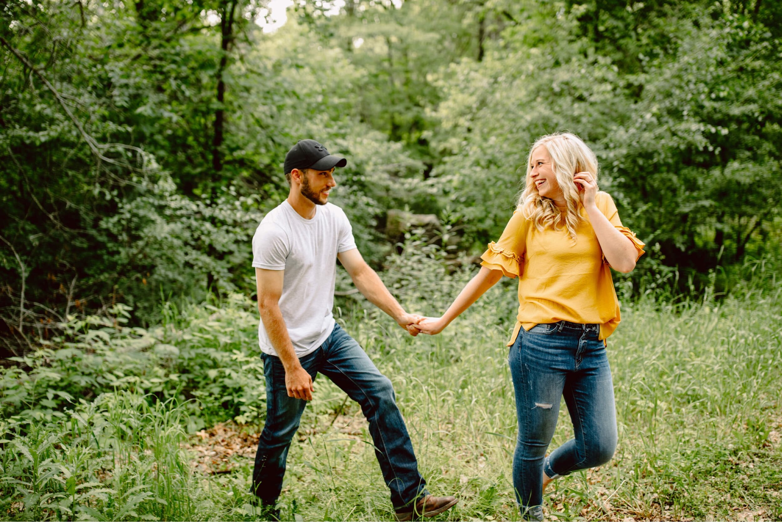 01_quarry-park-engagement-session-st-cloud-anika-nic-7_Engagement_tree_forest_water_quarry,_june.jpg