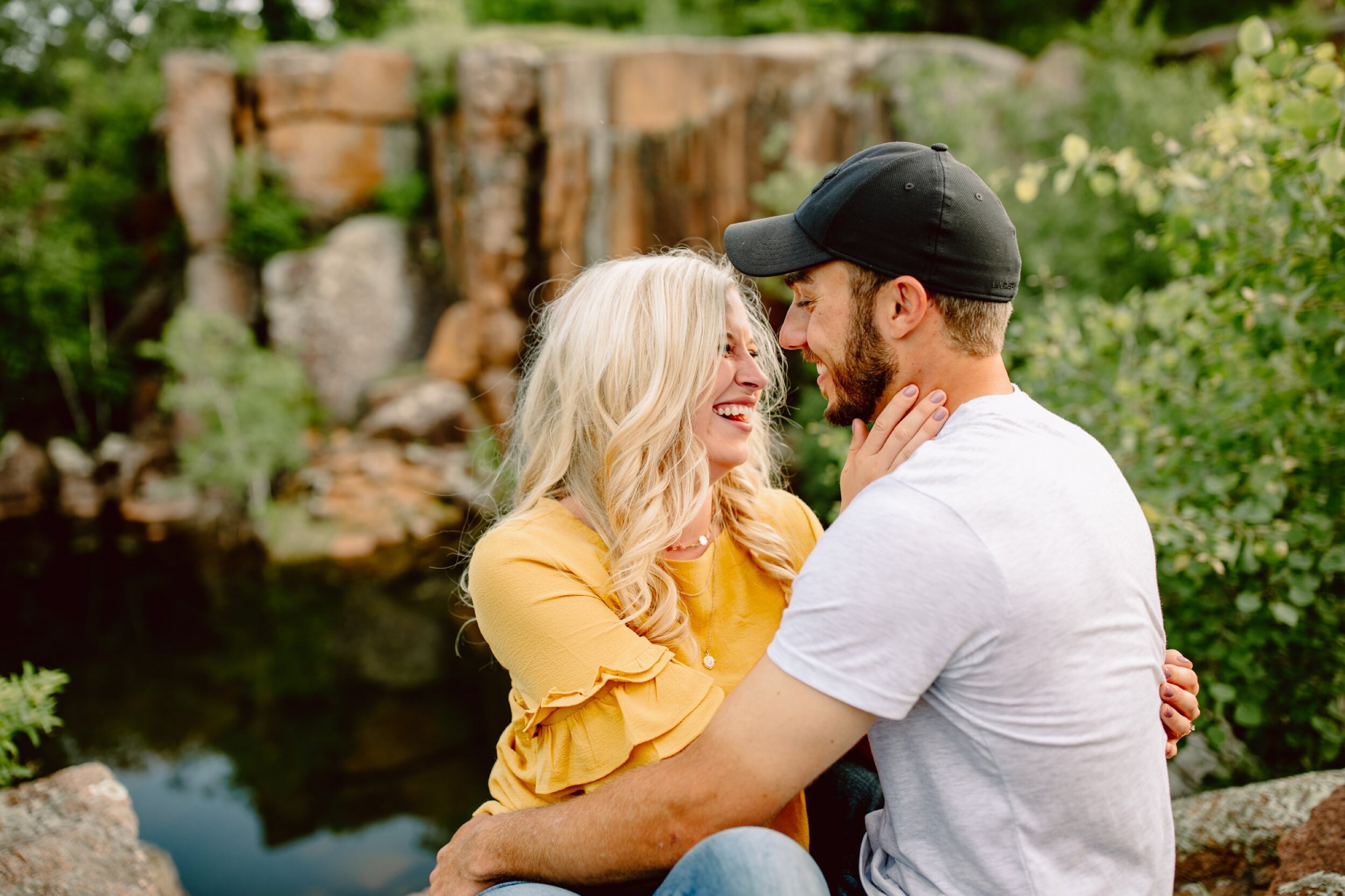 07_quarry-park-engagement-session-st-cloud-anika-nic-11_Engagement_tree_forest_water_quarry,_june.jpg