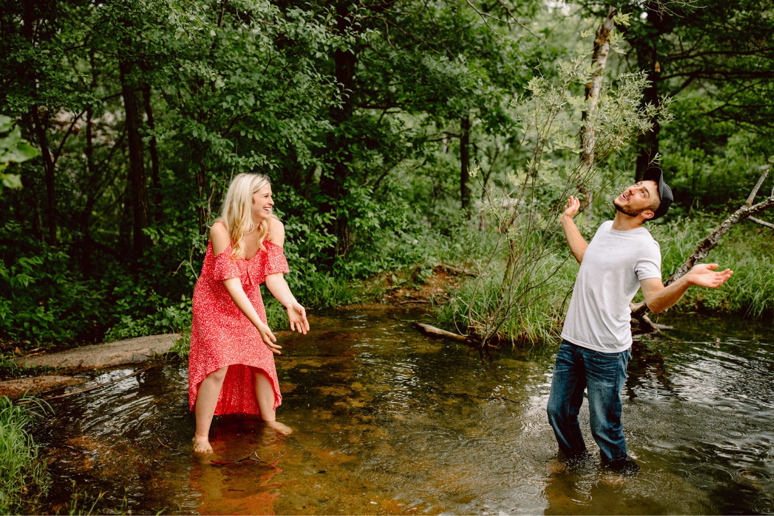 28_quarry-park-engagement-session-st-cloud-anika-nic-41_Engagement_tree_forest_water_quarry,_june.jpg