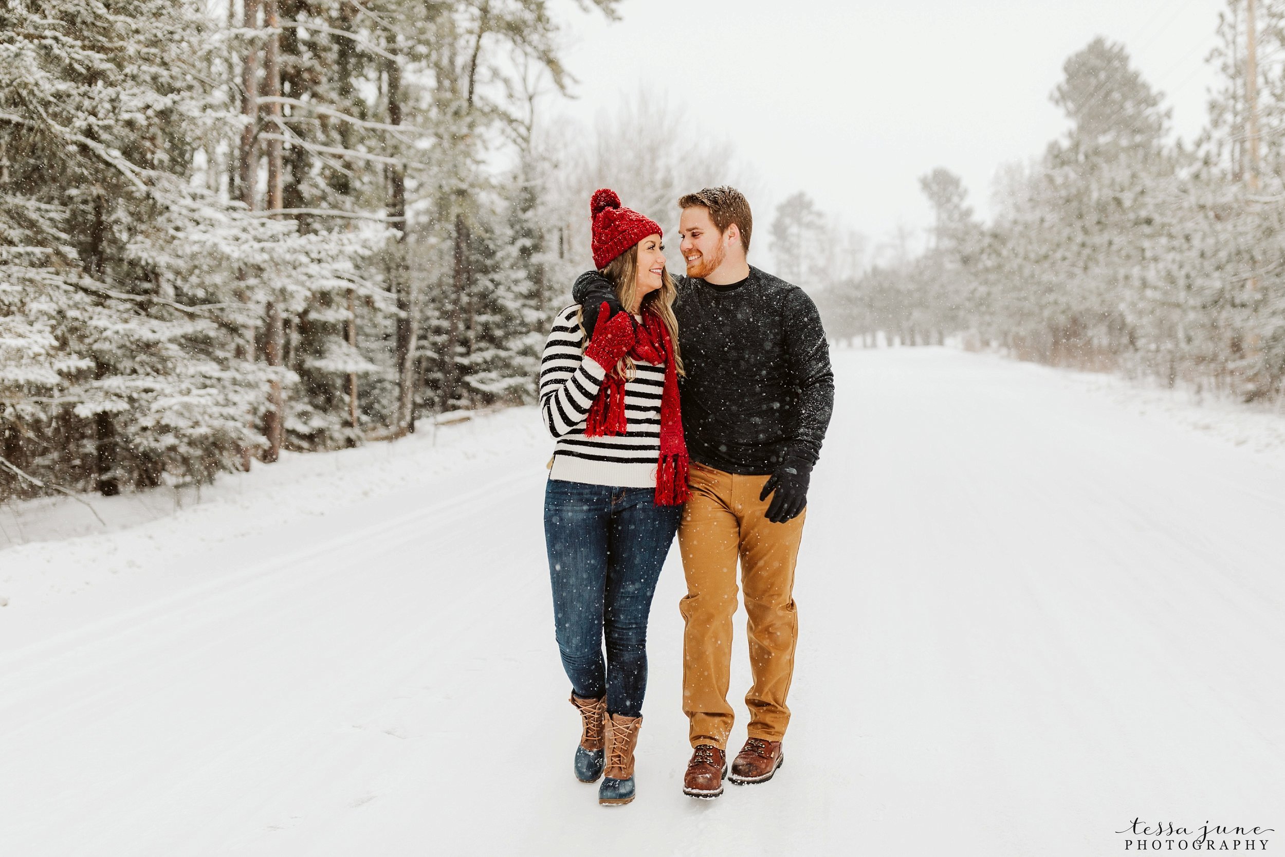 duluth-winter-engagement-forest-photos-during-snow-storm-38.jpg