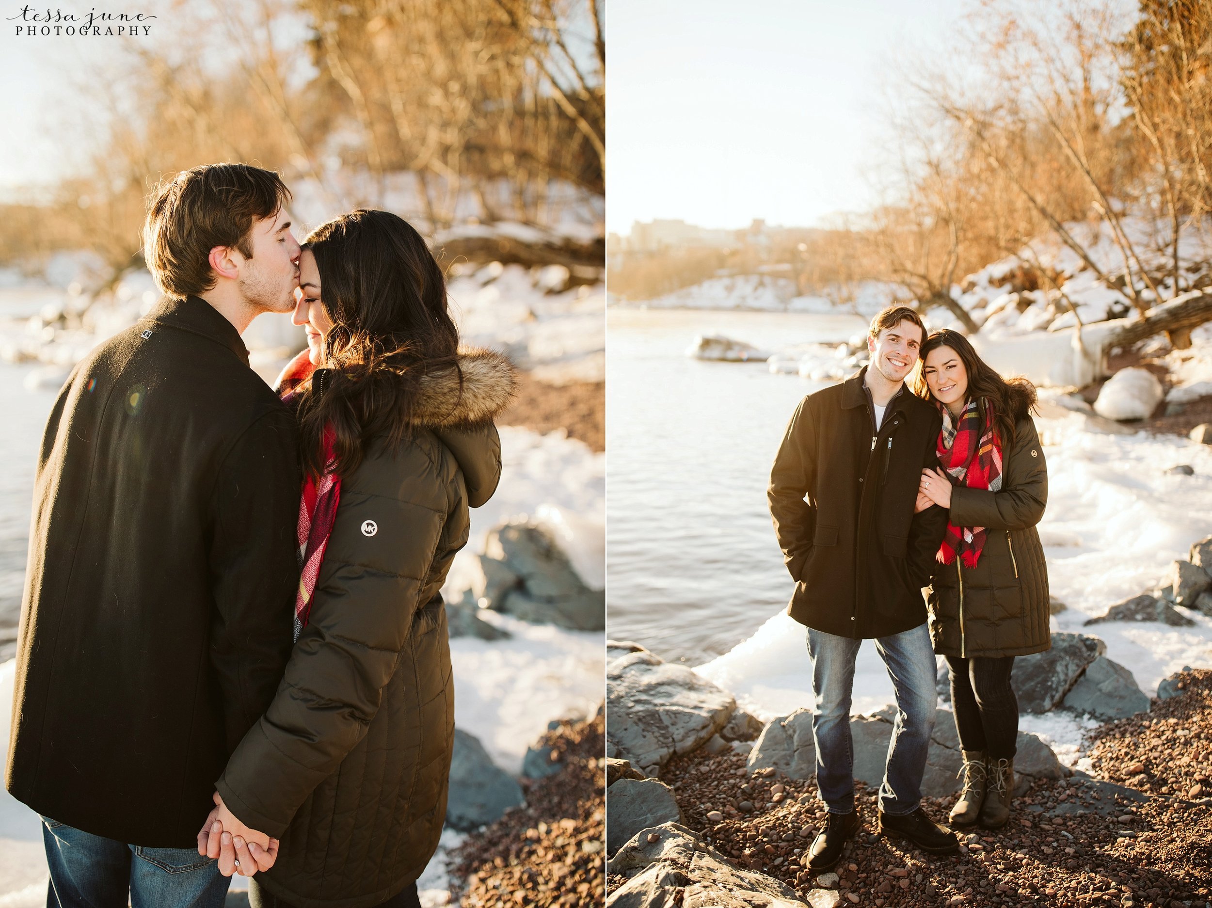 winter-duluth-engagement-at-park-pointe-snow-aly-alex-29.jpg