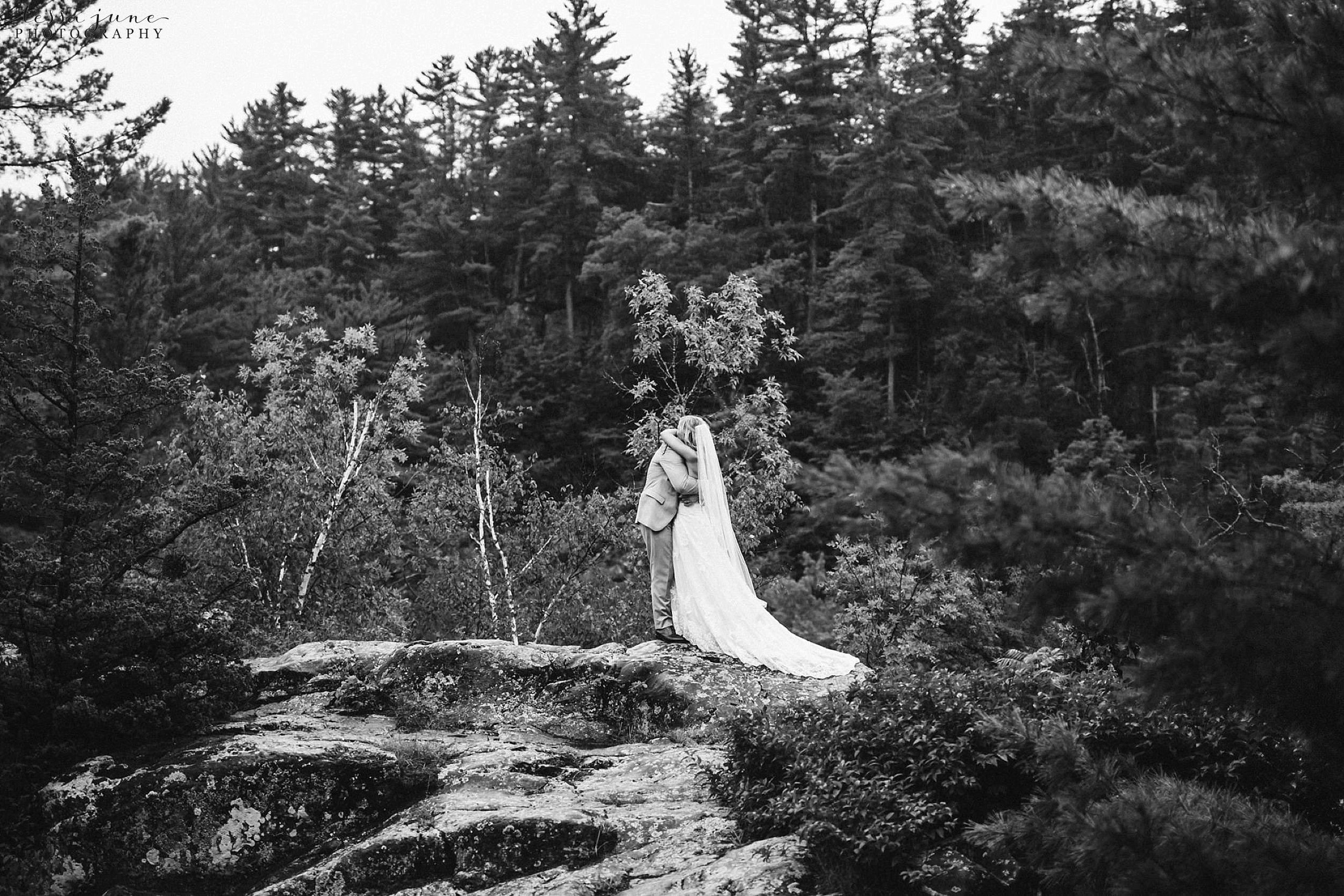 taylors-falls-rainy-elopement-wedding-interstate-state-park-26.jpg