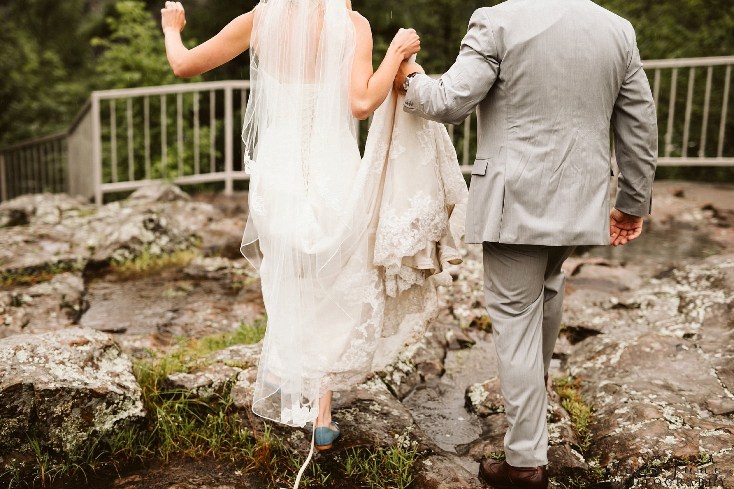 taylors-falls-rainy-elopement-wedding-interstate-state-park-30.jpg