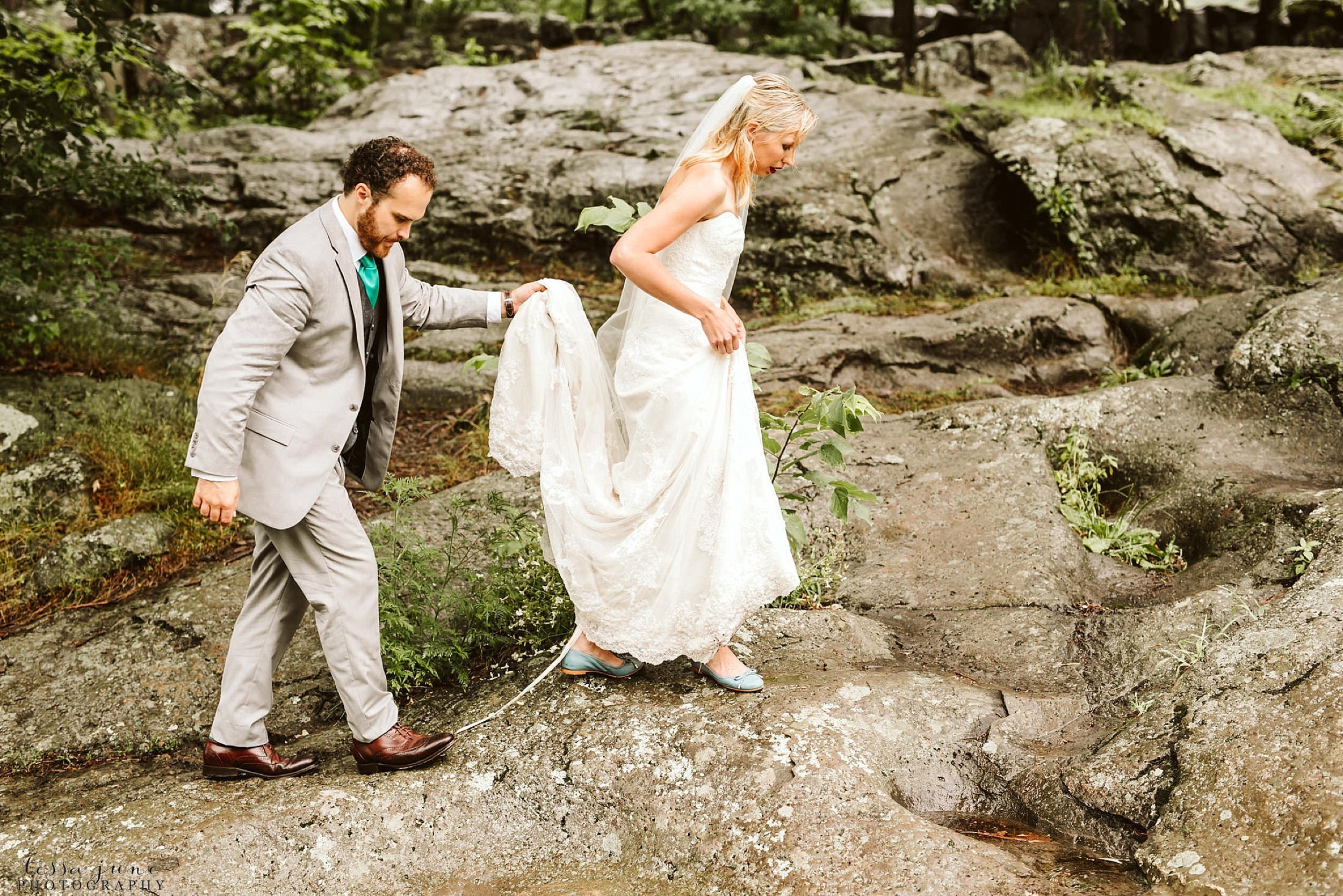 taylors-falls-rainy-elopement-wedding-interstate-state-park-81.jpg