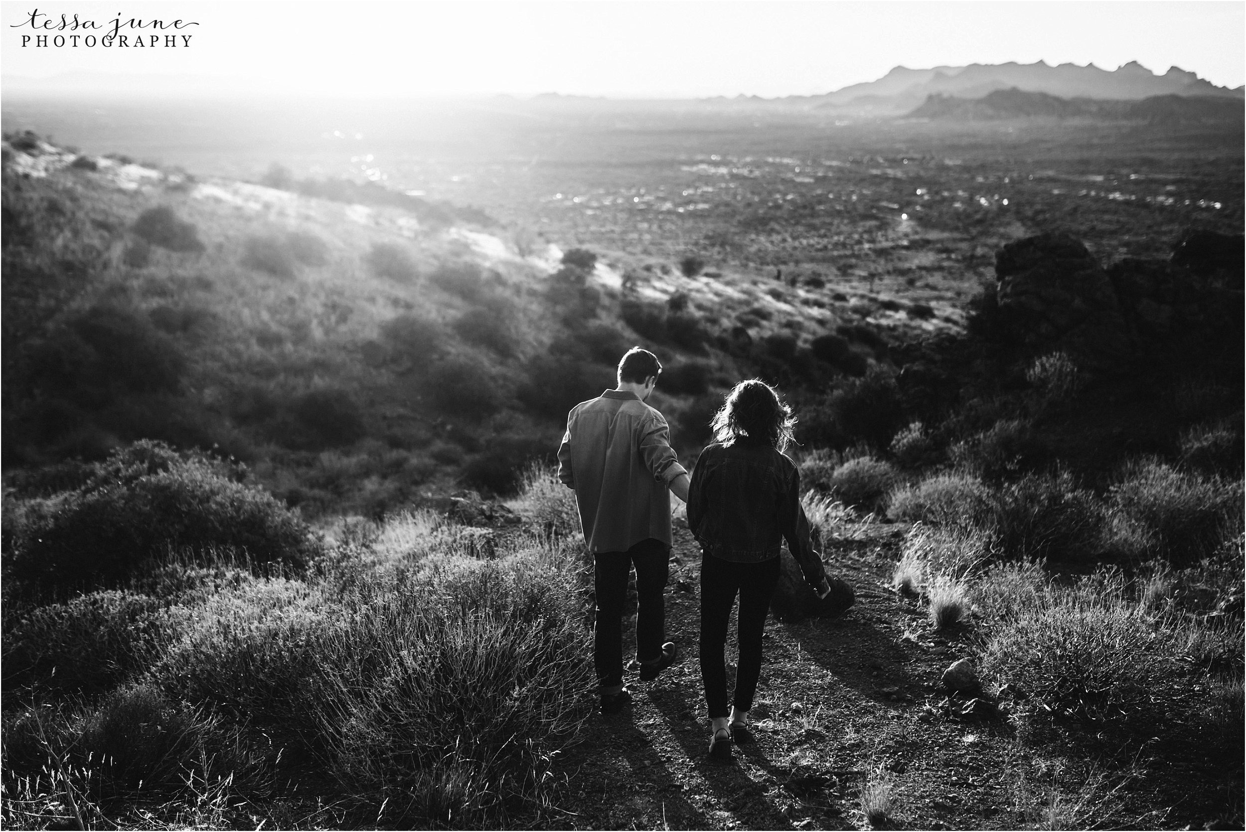 lost-dutchman-state-park-engagement-arizona-destination-photographer-phoenix-10.jpg