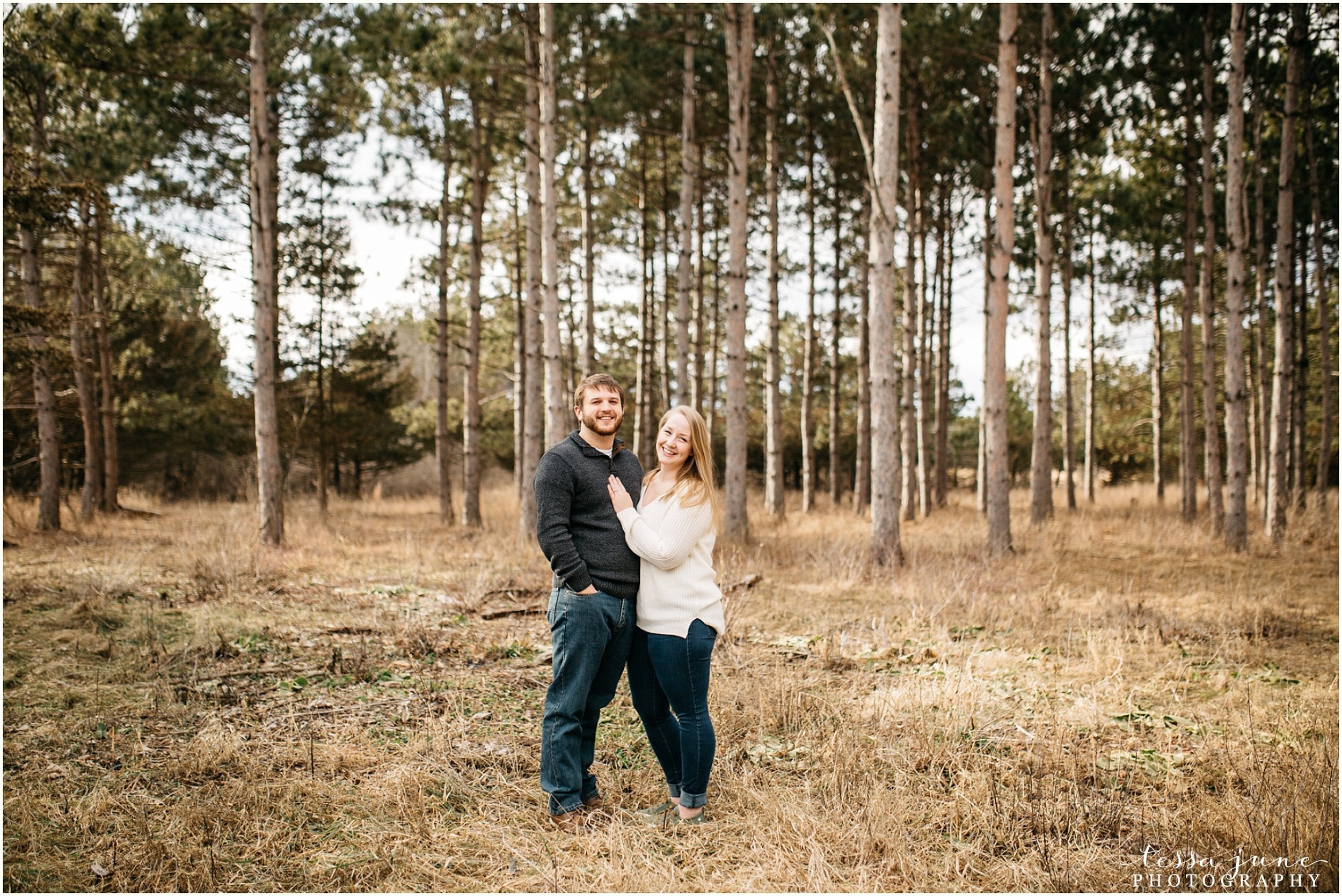 february-woods-engagement-session-st-cloud-montissippi-park-1.jpg