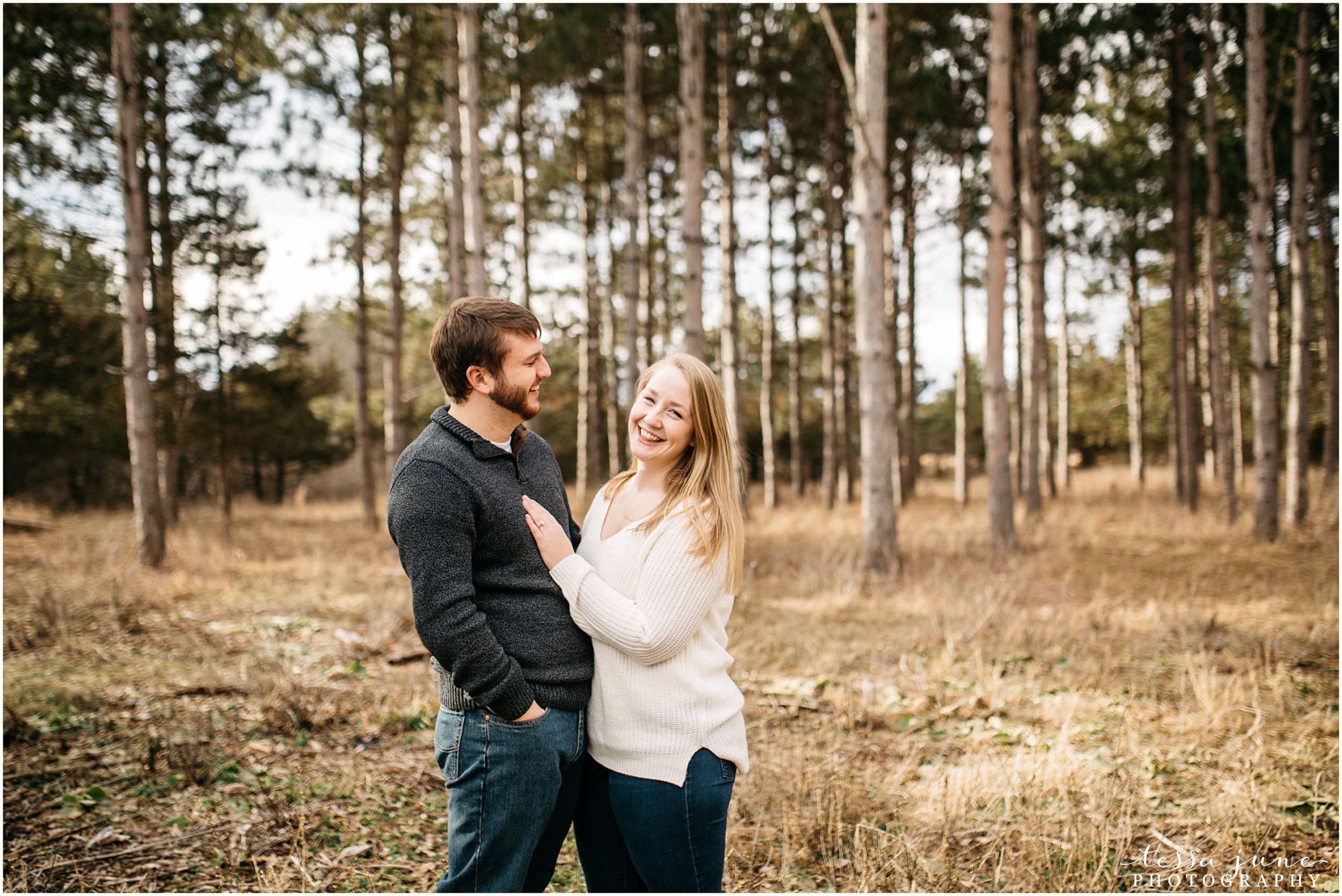 february-woods-engagement-session-st-cloud-montissippi-park-2.jpg