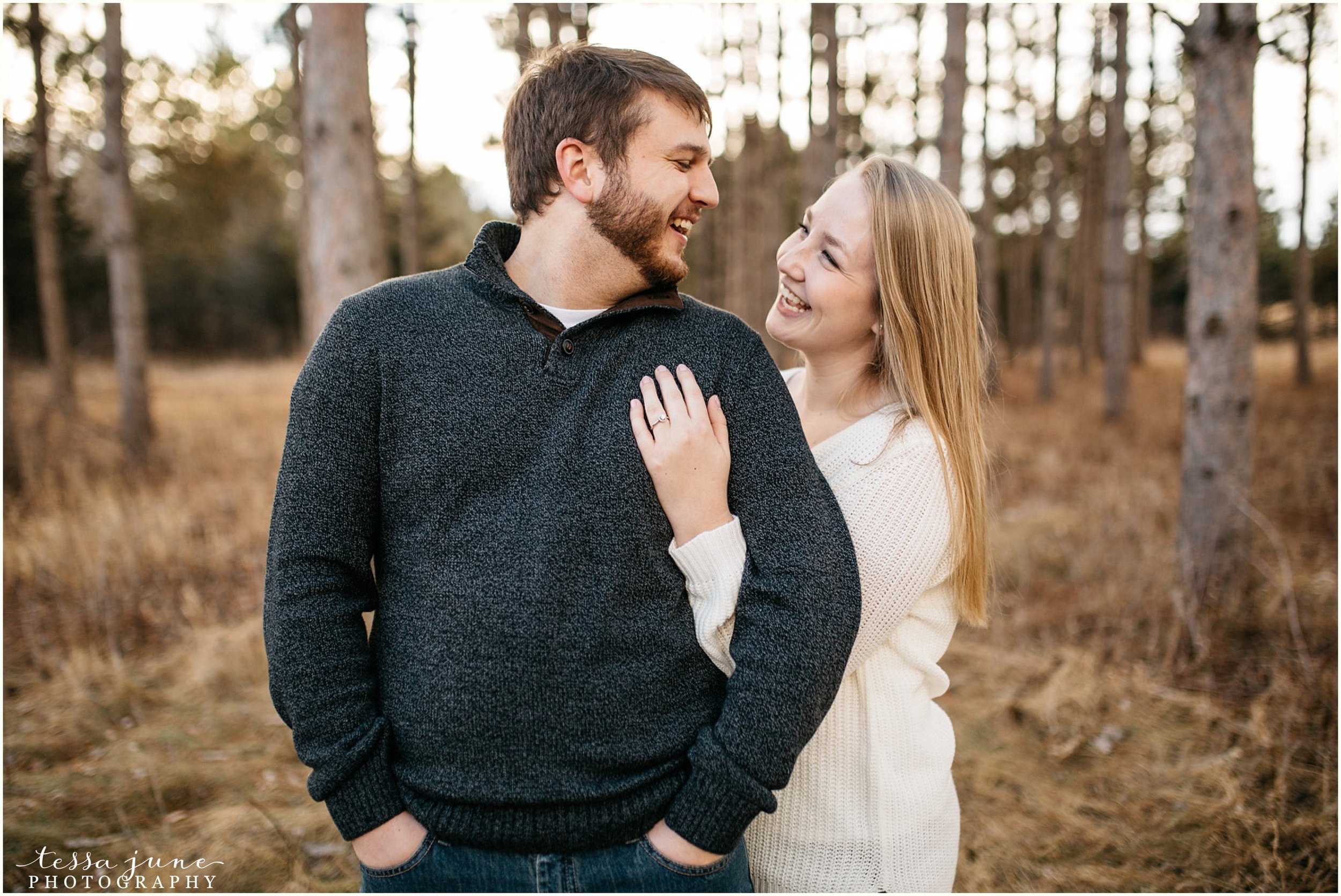 february-woods-engagement-session-st-cloud-montissippi-park-9.jpg