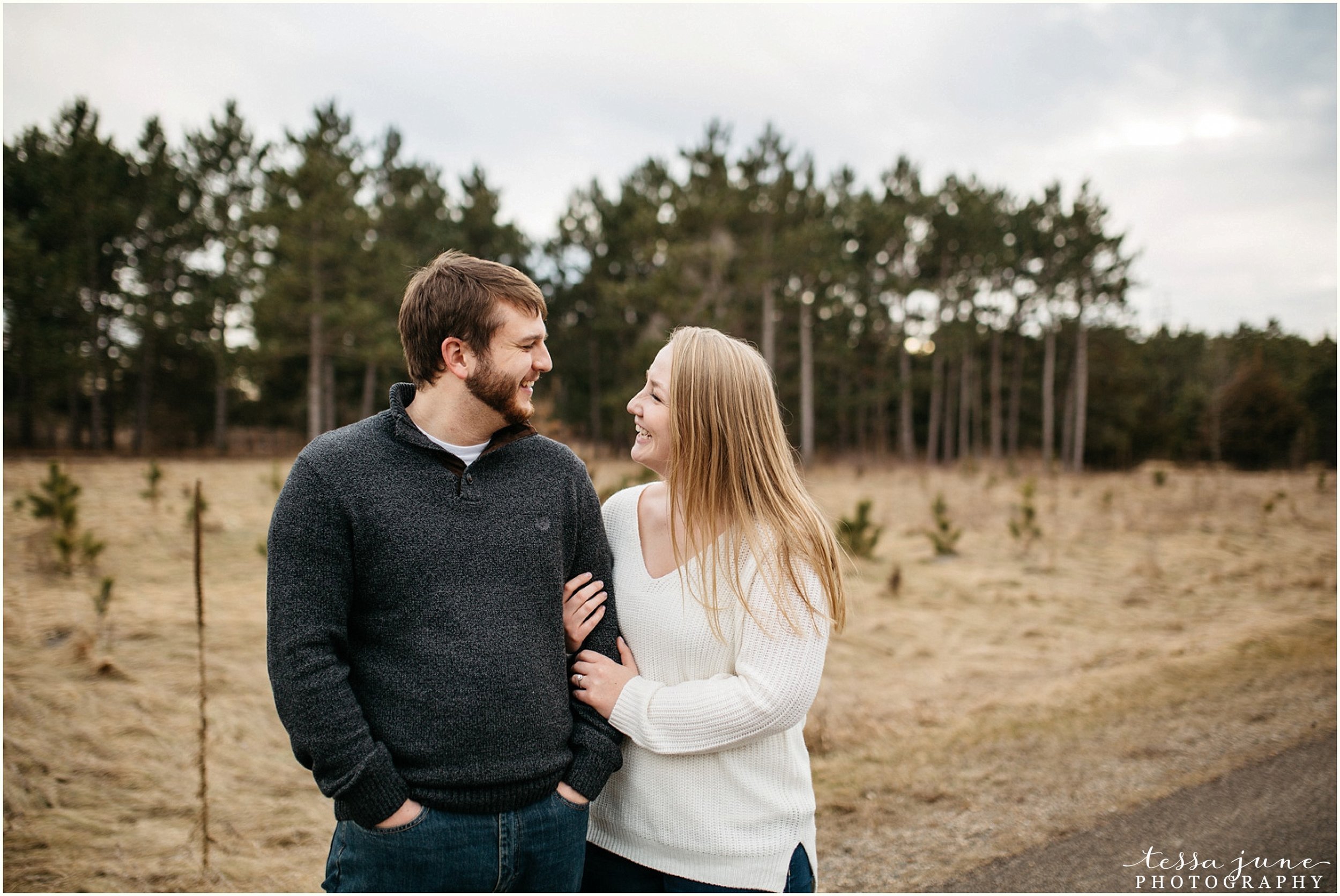 february-woods-engagement-session-st-cloud-montissippi-park-21.jpg