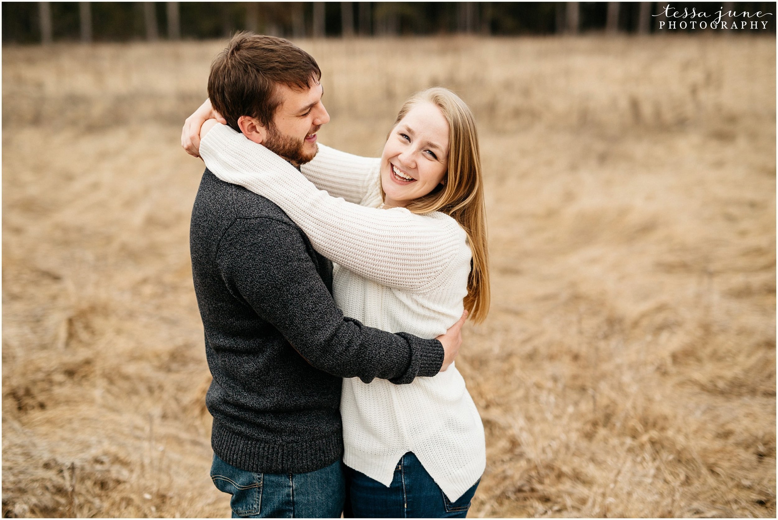 february-woods-engagement-session-st-cloud-montissippi-park-34.jpg