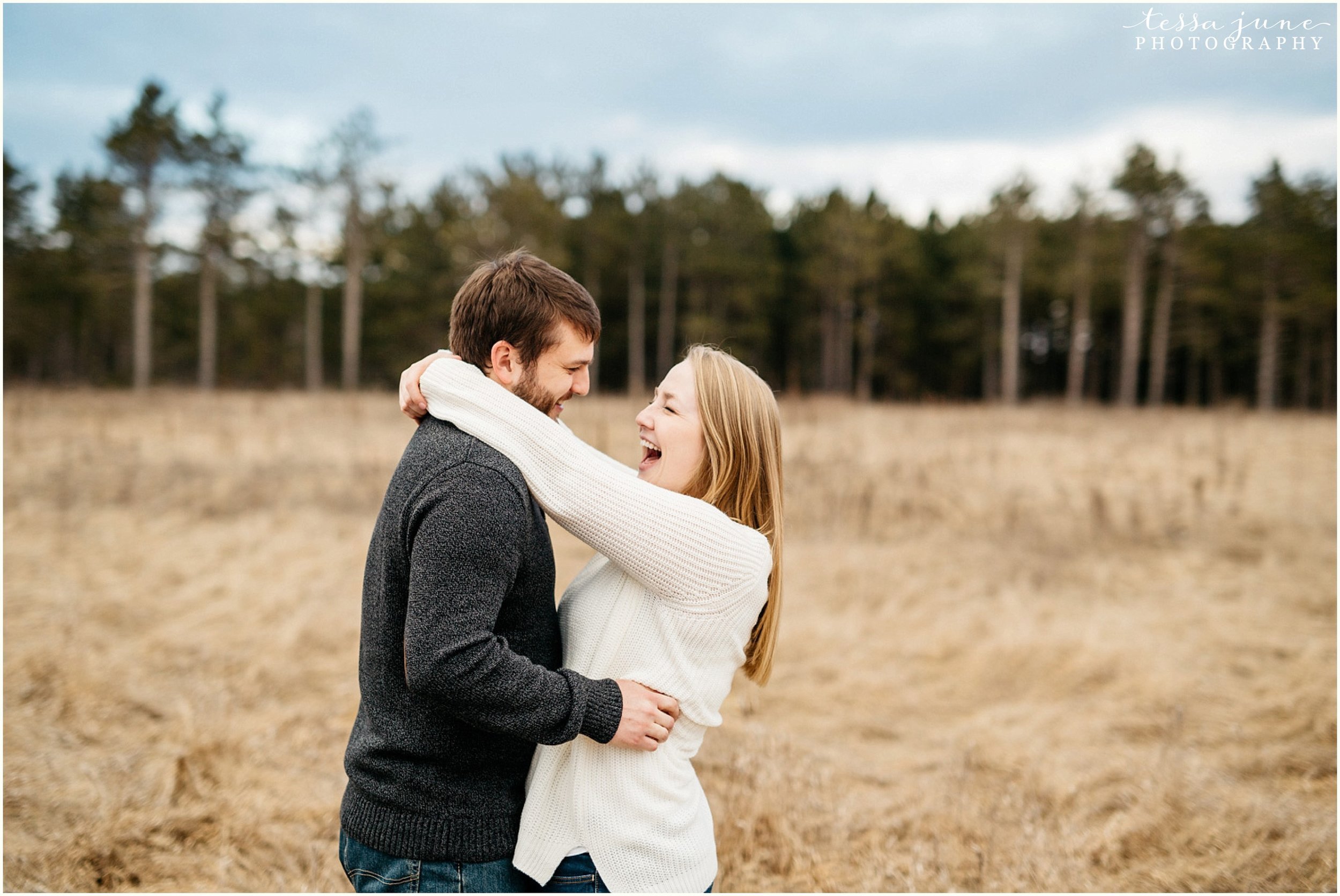 february-woods-engagement-session-st-cloud-montissippi-park-33.jpg