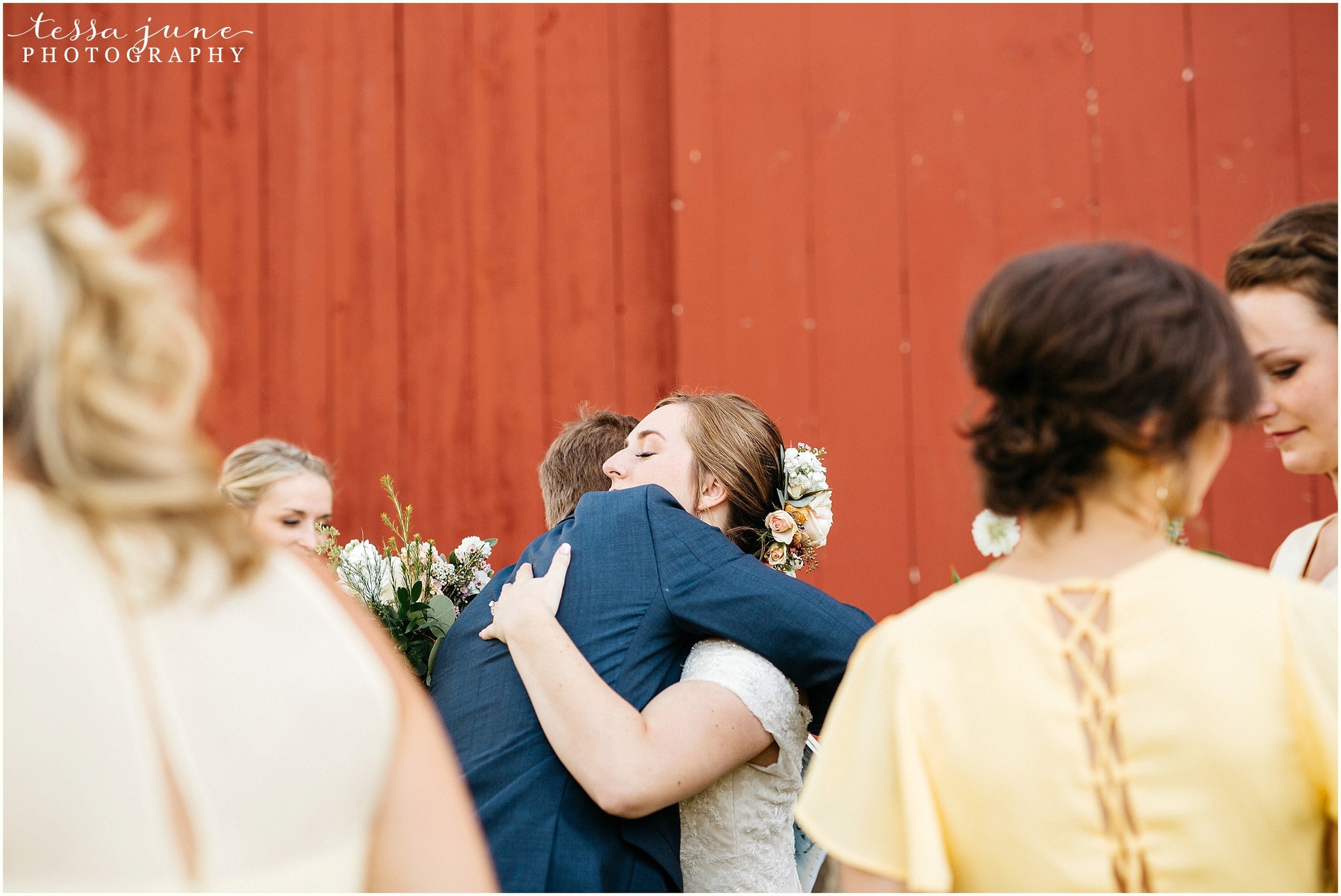 birch-hill-barn-glenwood-city-wisconsin-st-cloud-wedding-photographer-4626.jpg